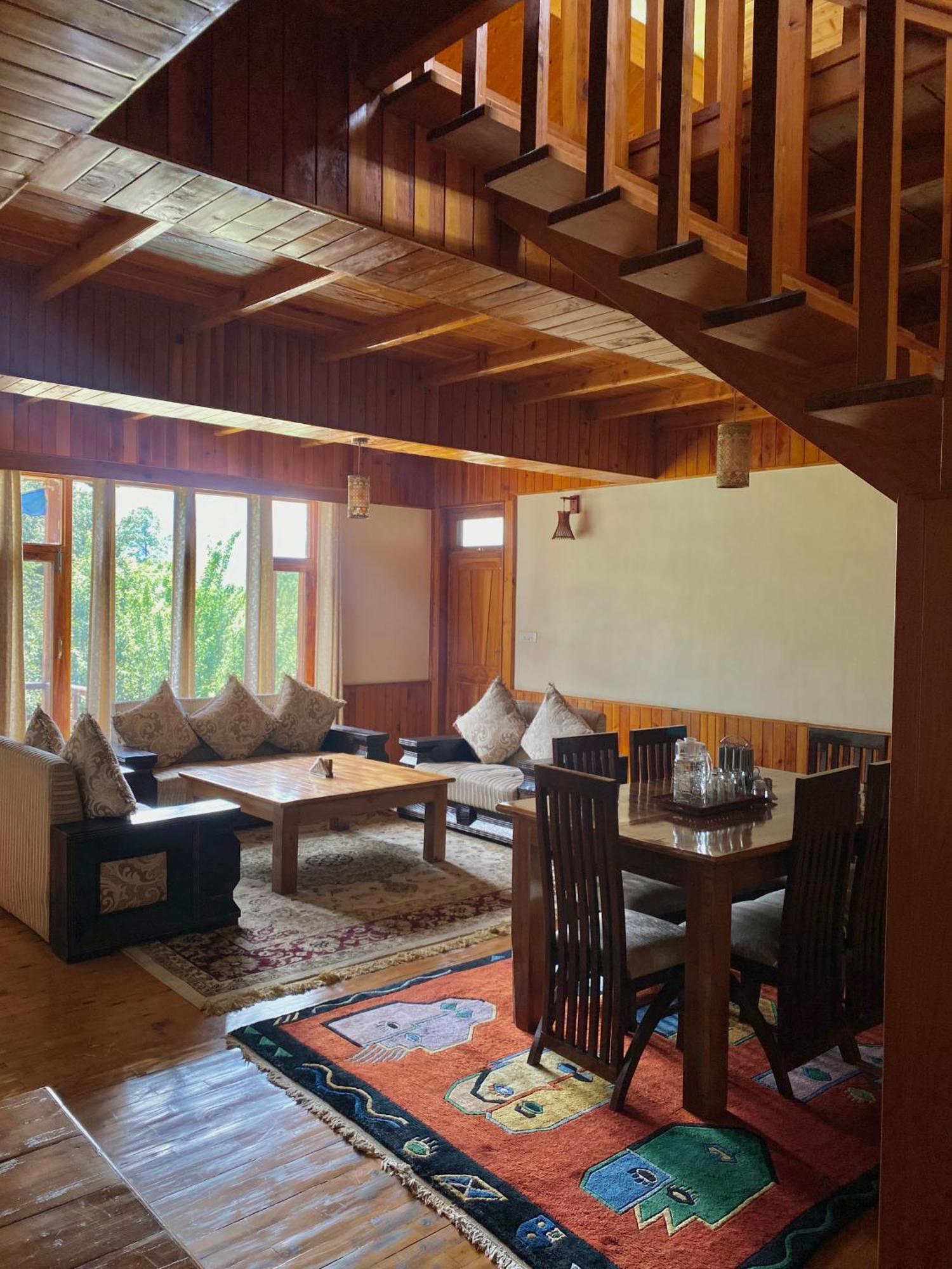 Aananda-boutique Manali (Himachal Pradesh)