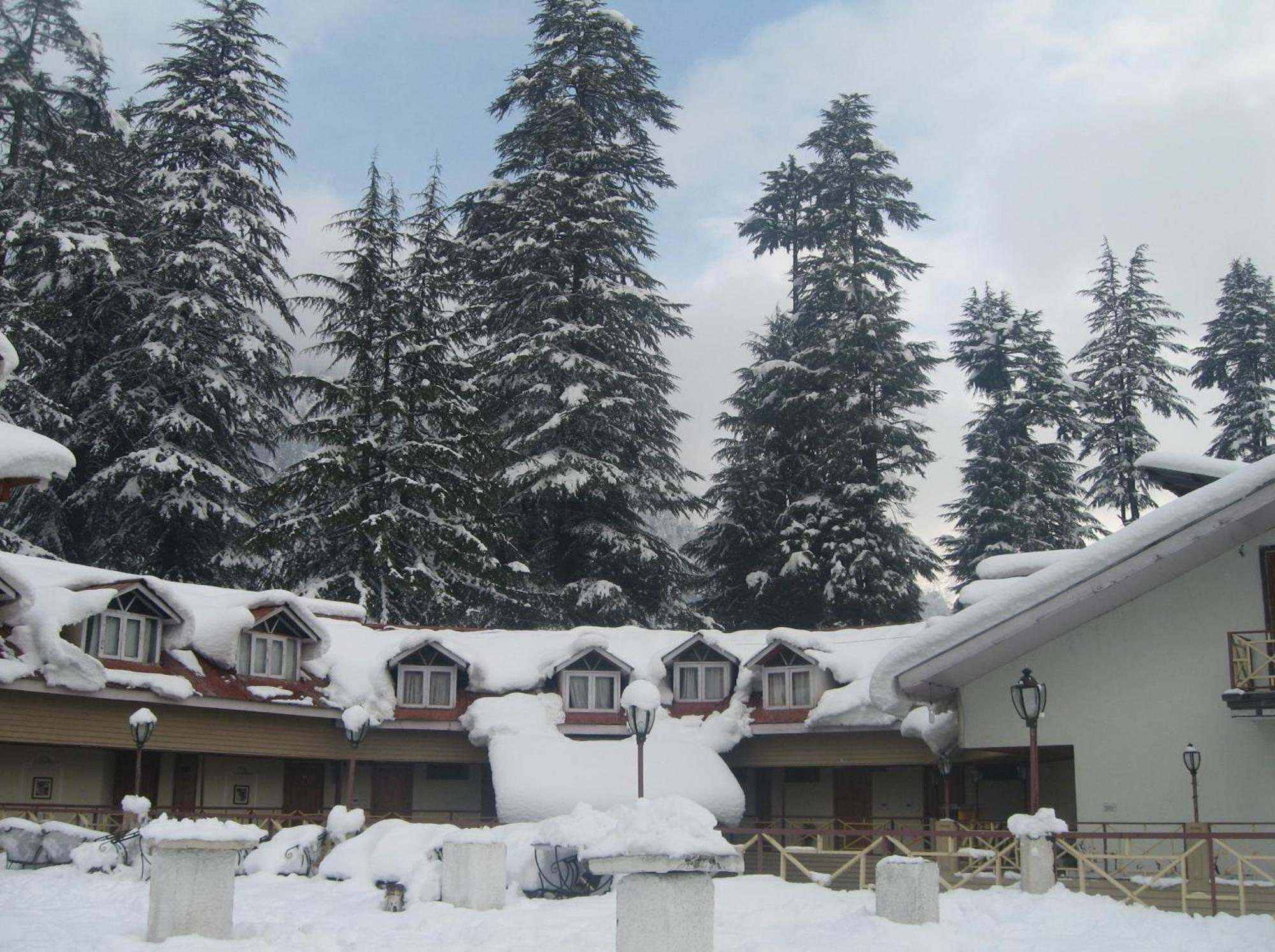 Snow Valley & Resort Manali (Himachal Pradesh)