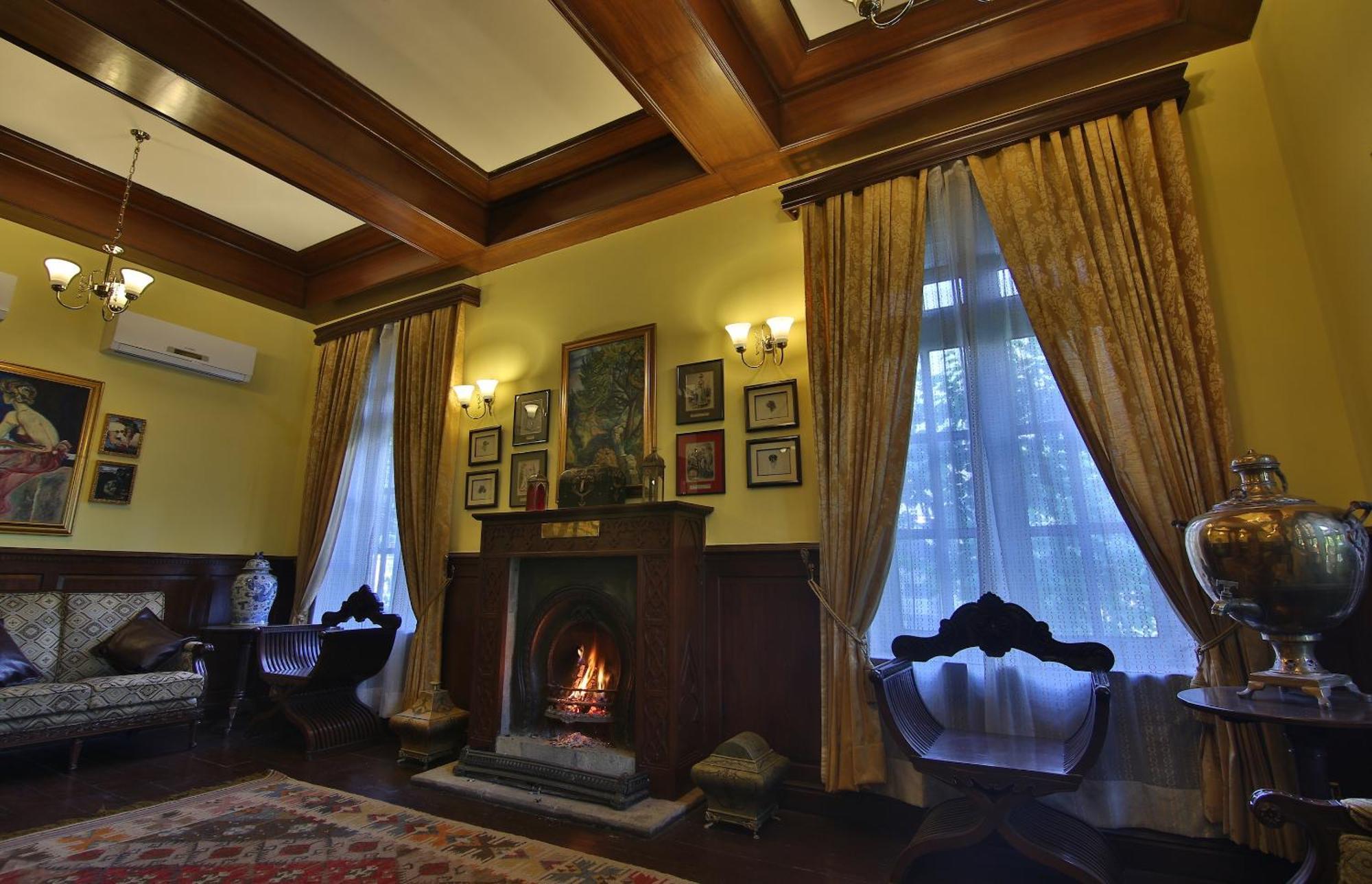 The Himalayan 5*