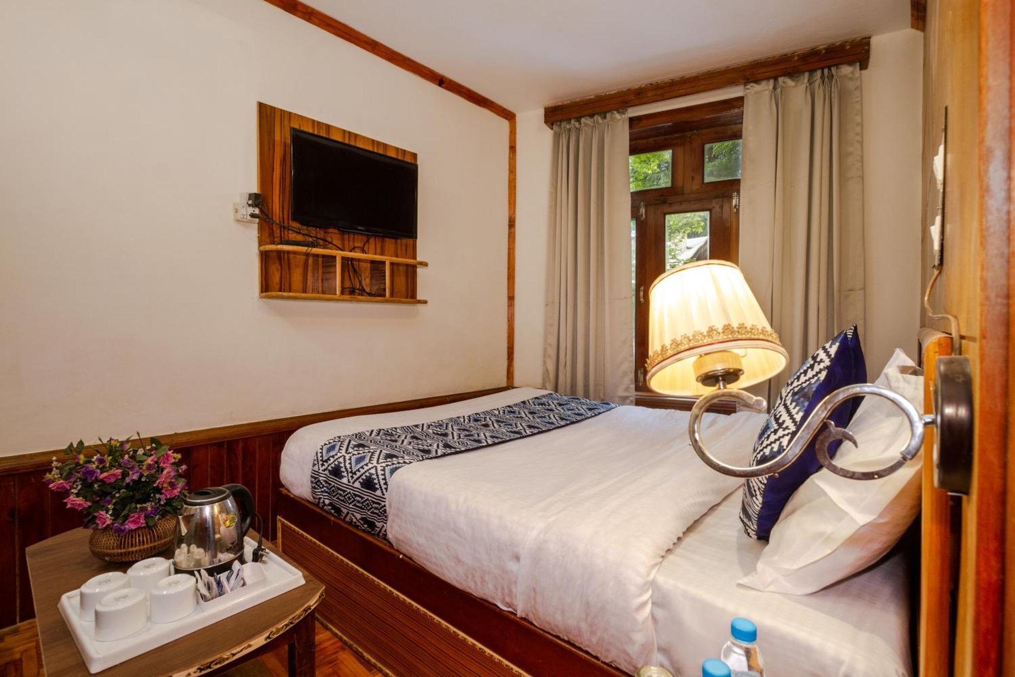 International -vivaan Hotel