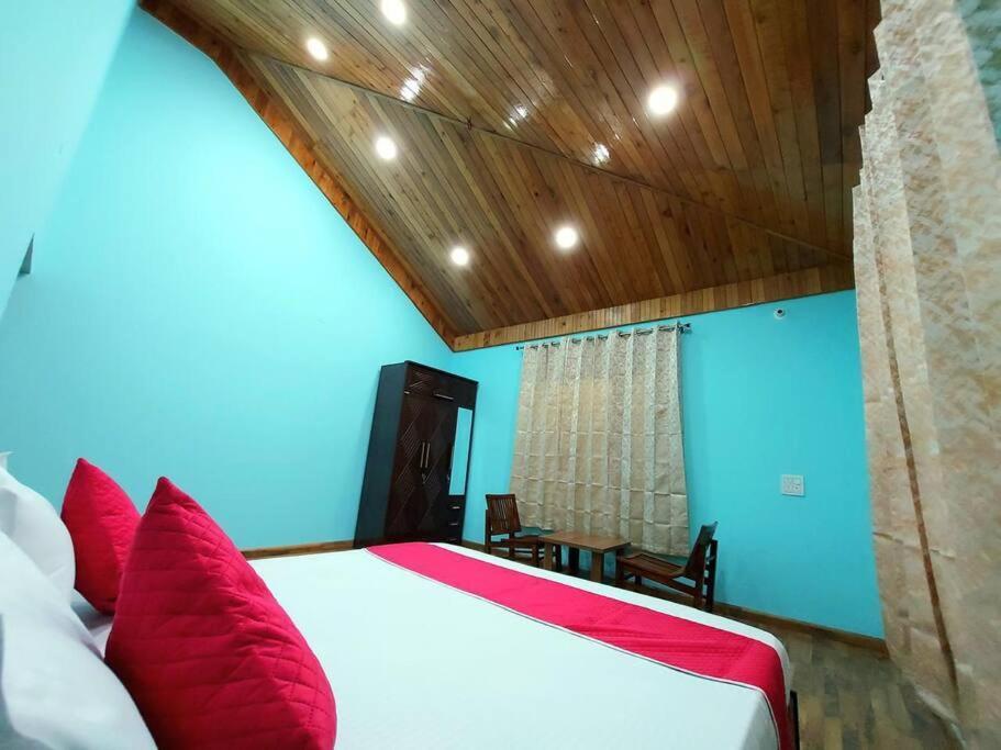 Bnbbuddy Himalayan 3br Wid Lawn Near *