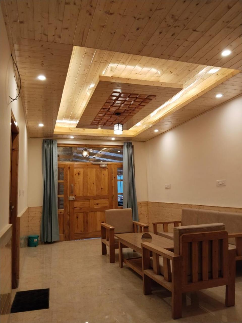 Villa Mylo 4bhk *
