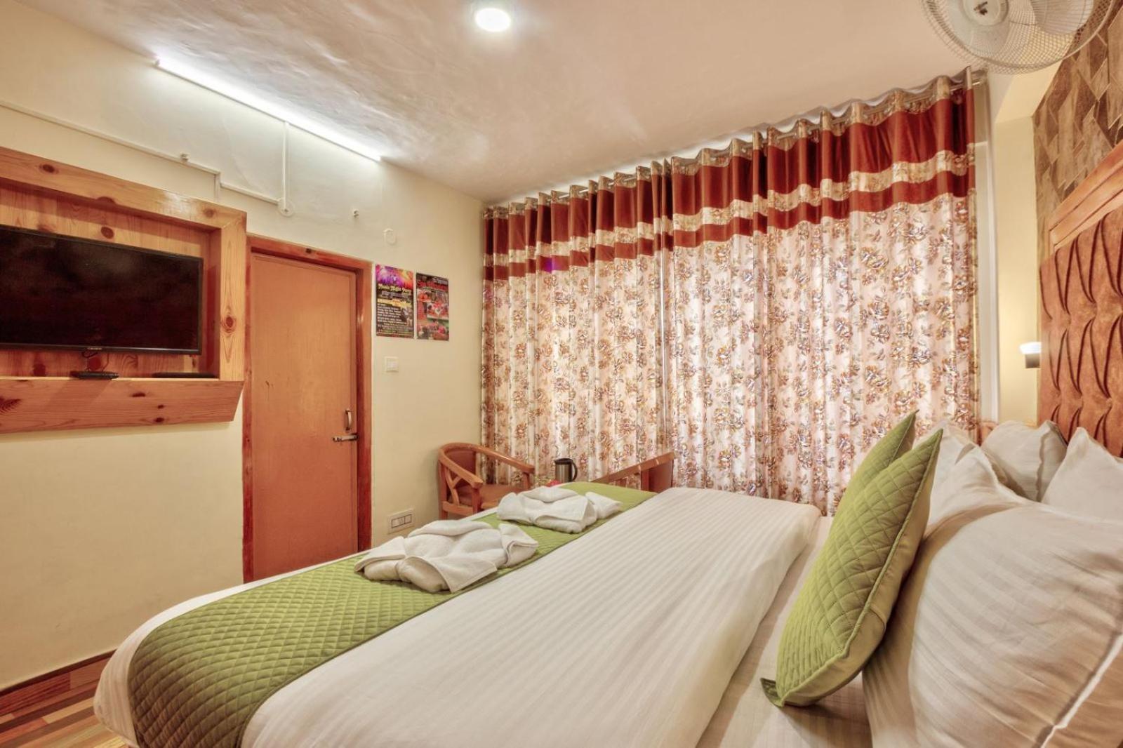 Hotel Ibex Manali (Himachal Pradesh)