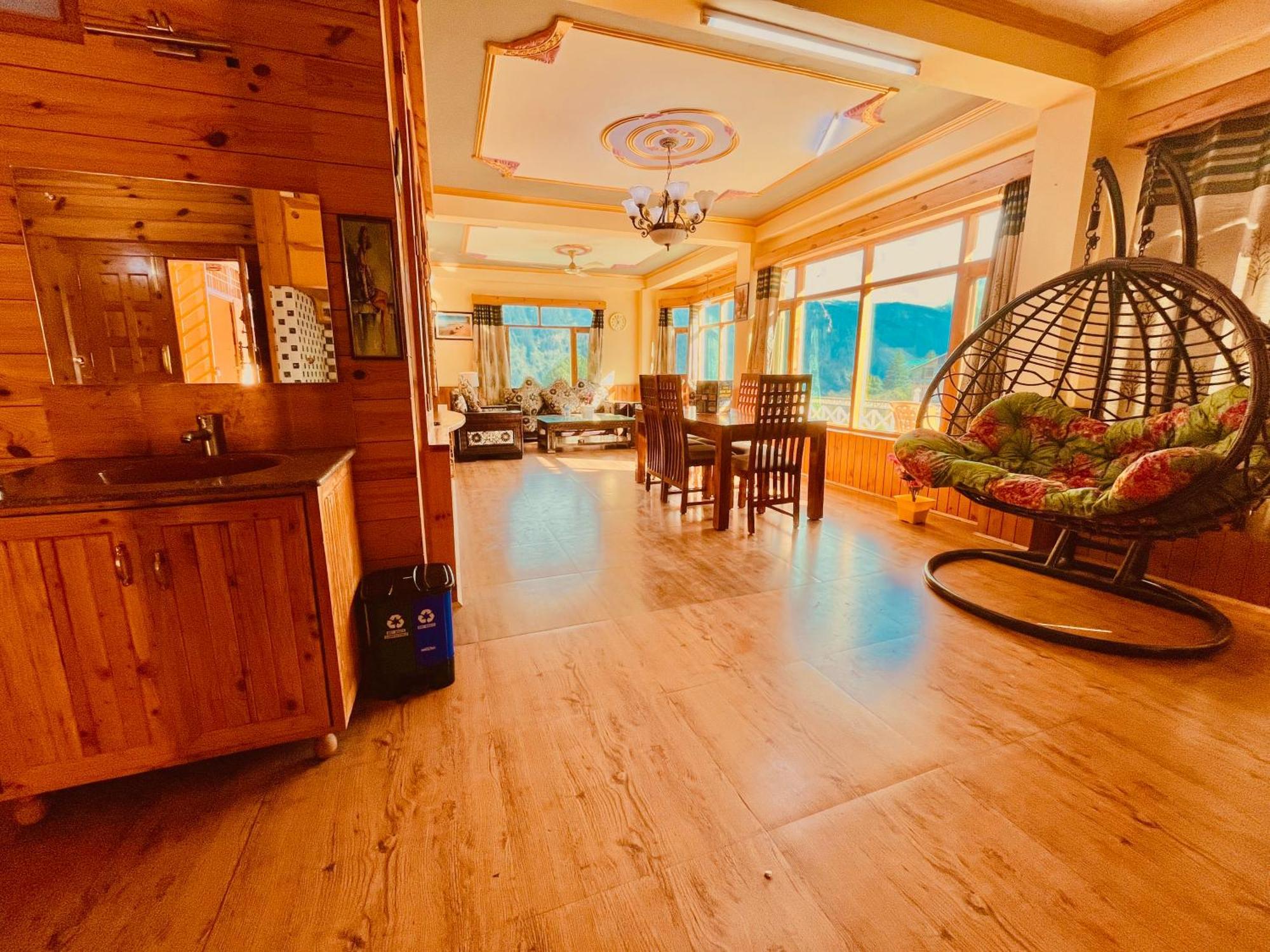 The Rama Lodge, - 1,2,3,4 Bedroom Luxury With Mountain View M80910-77717