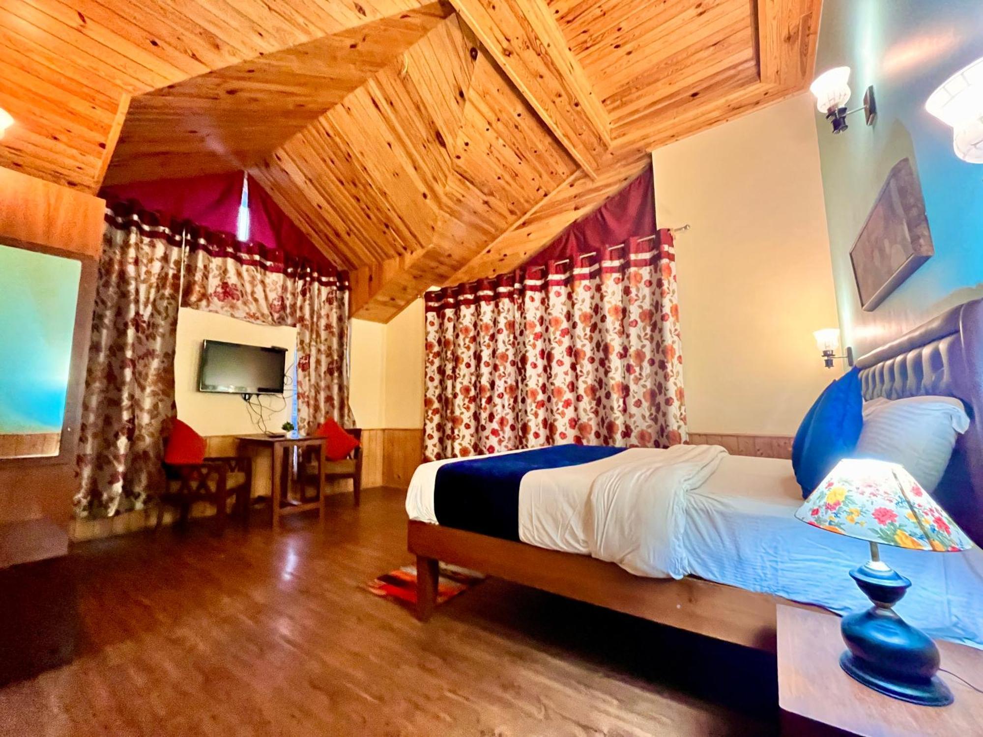 The Rama Lodge, - 1,2,3,4 Bedroom Luxury With Mountain View M80910-77717 Hotel 4*