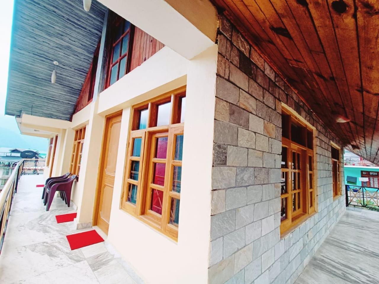Mountain Regal Hotel 5*