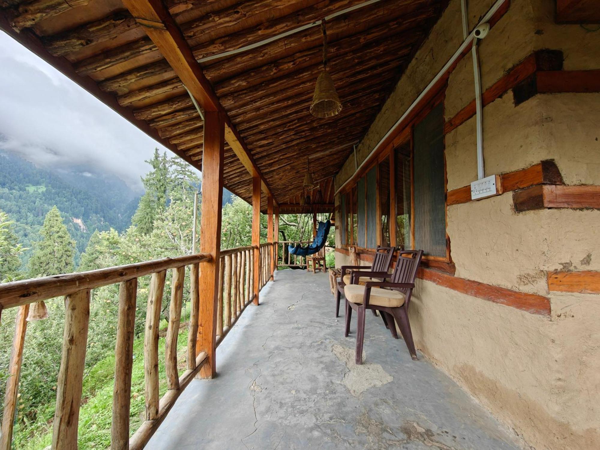 Upepo - The Sky Village 5* Manali (Himachal Pradesh)