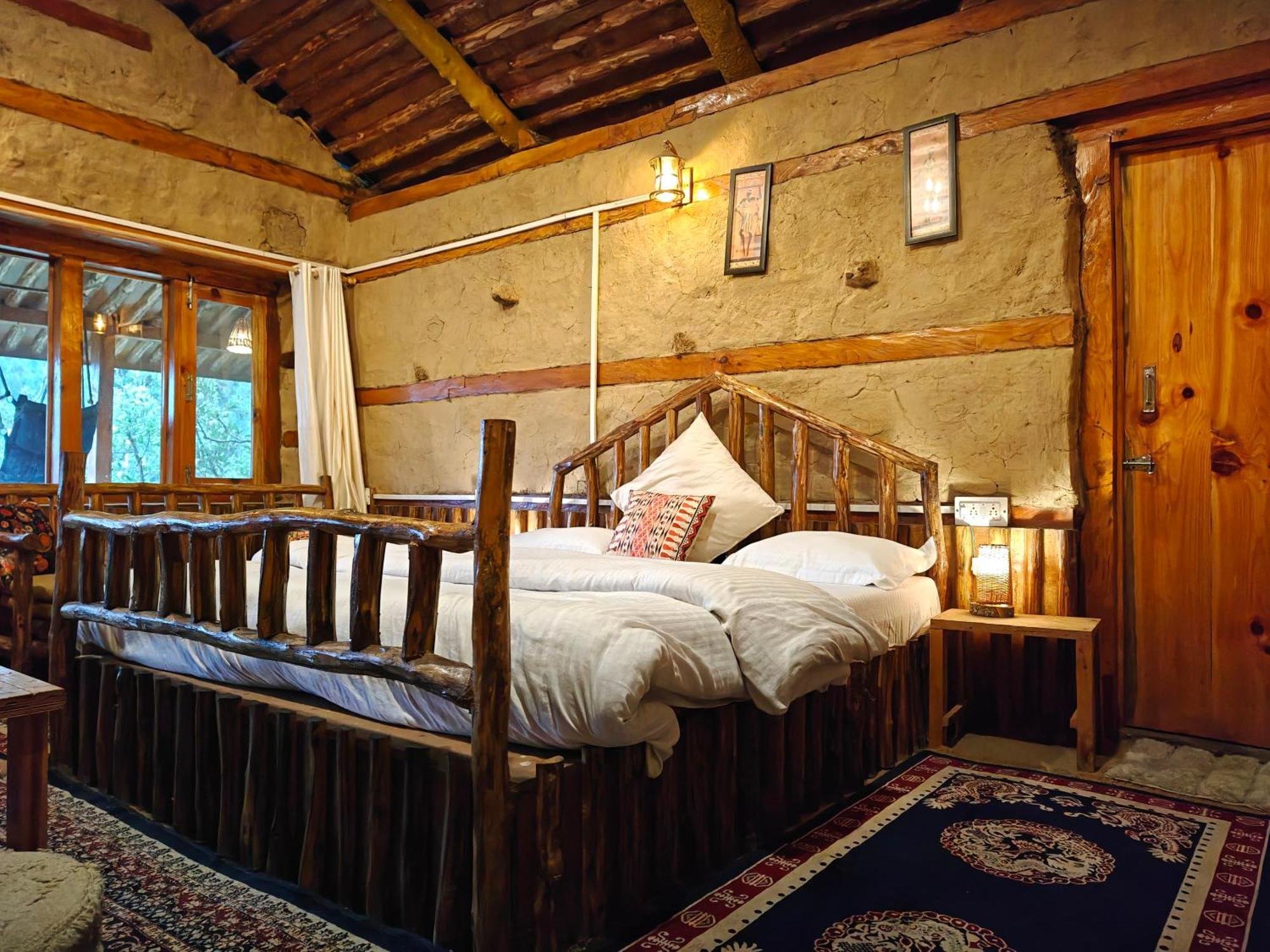 Upepo - The Sky Village 5* Manali (Himachal Pradesh)