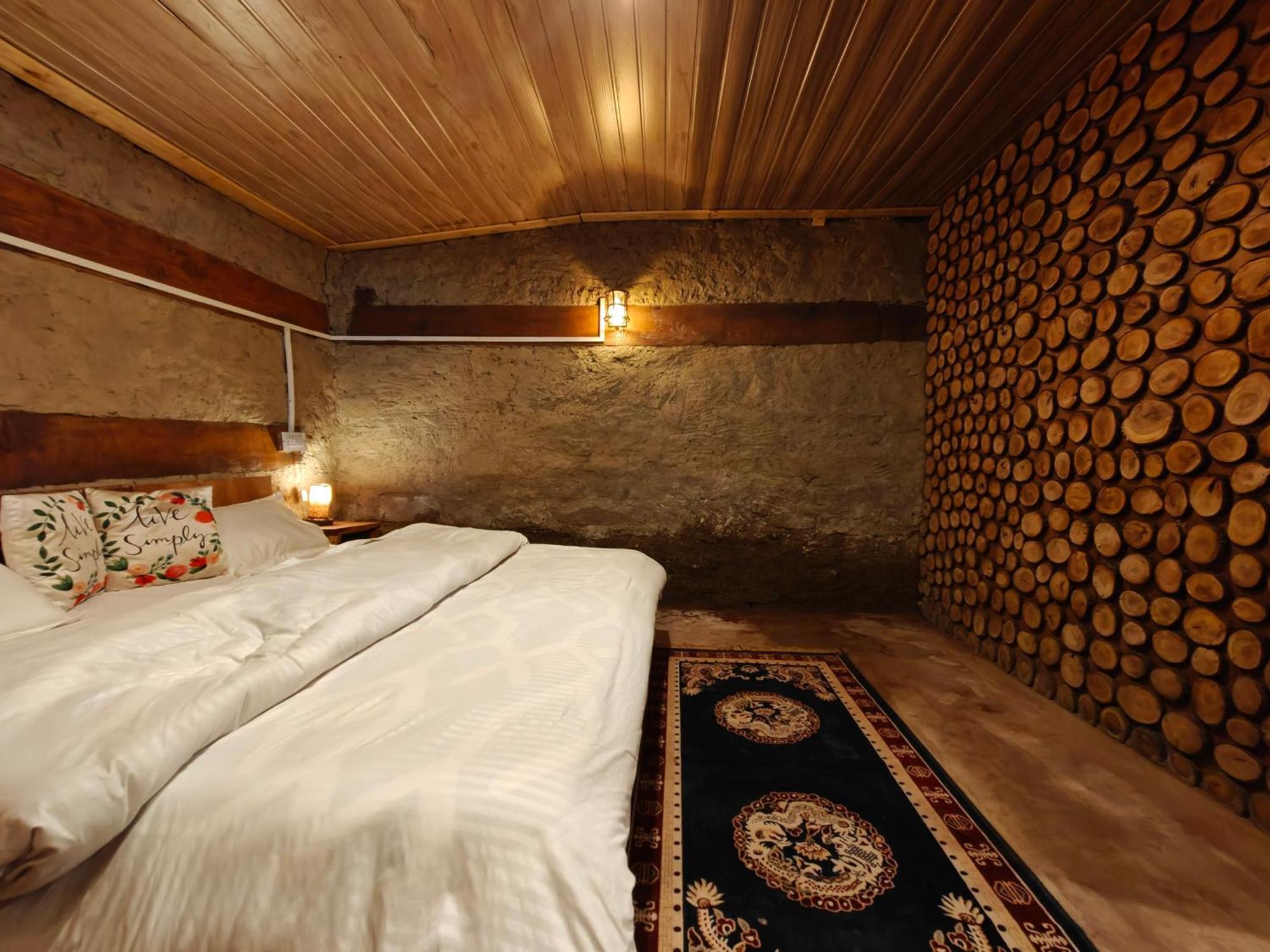 Upepo - The Sky Village 5* Manali (Himachal Pradesh)