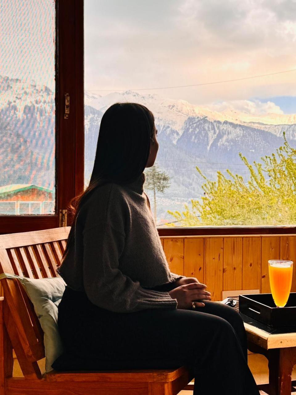 Suraj Retreat Hotel