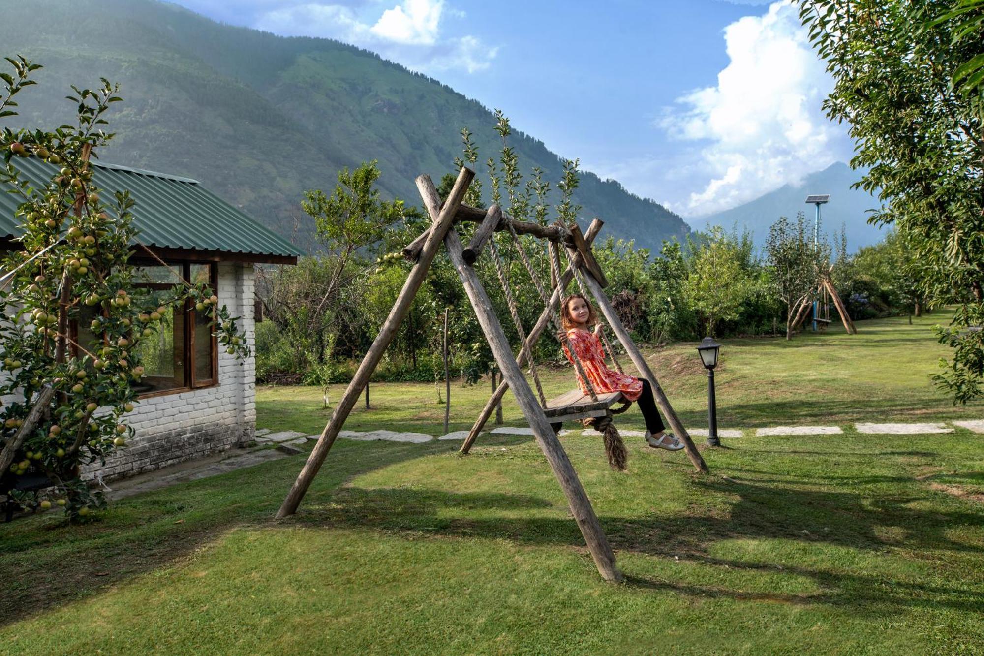 Resort Larisa Resort Manali 5*