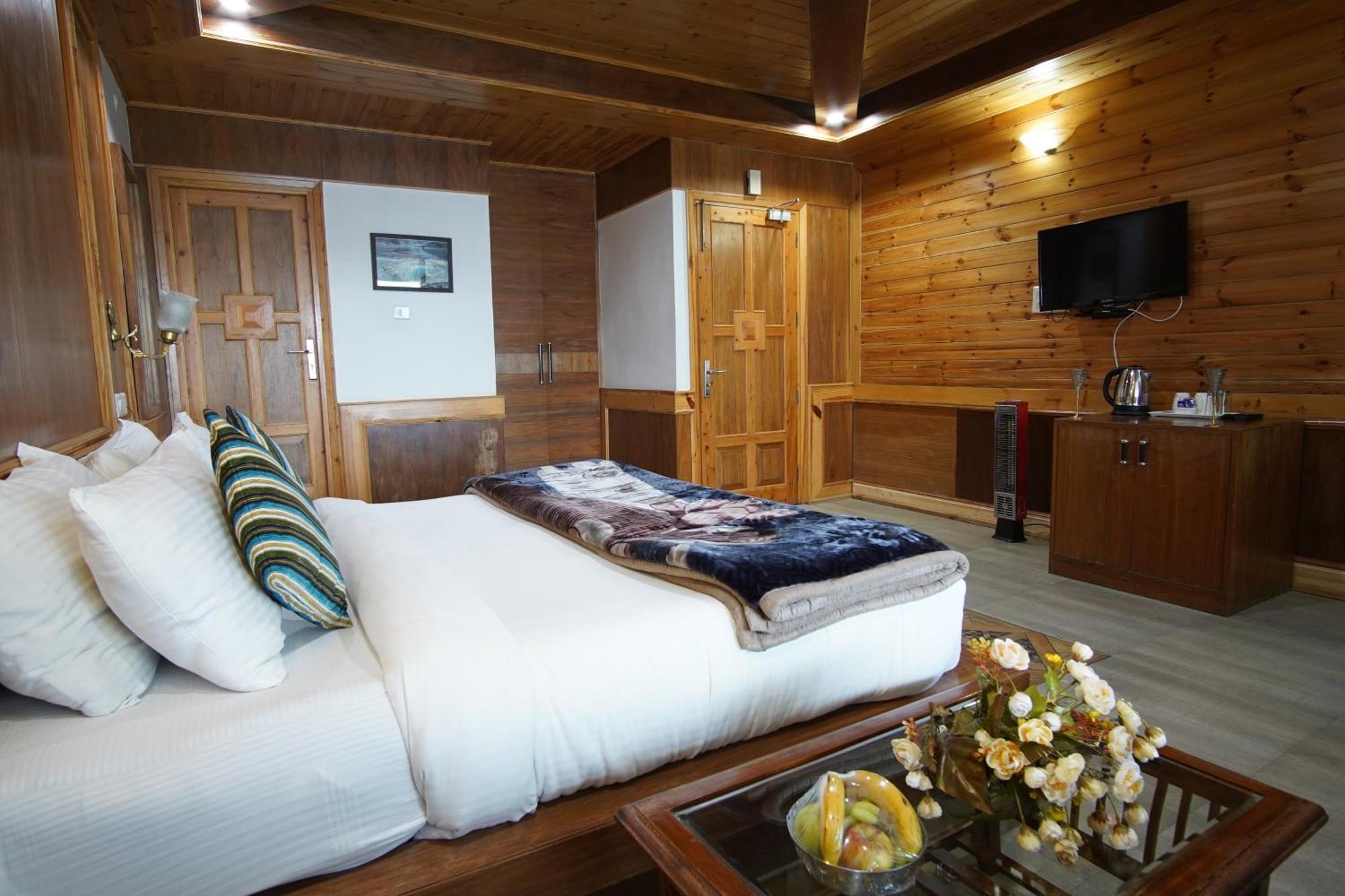 Vivaan The Sunrise Hotel 4*