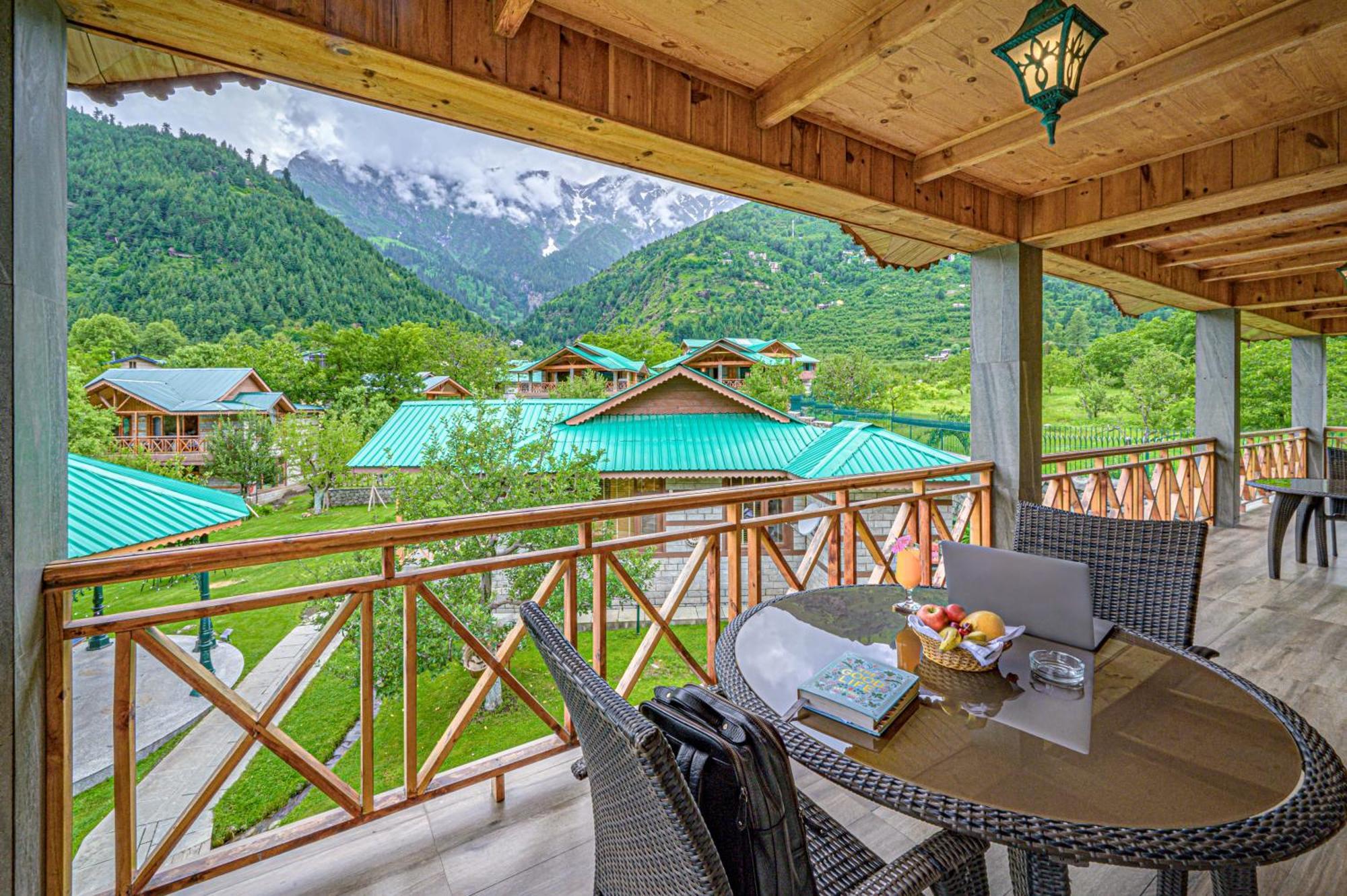 Storii By Itc Urvashis Retreat,