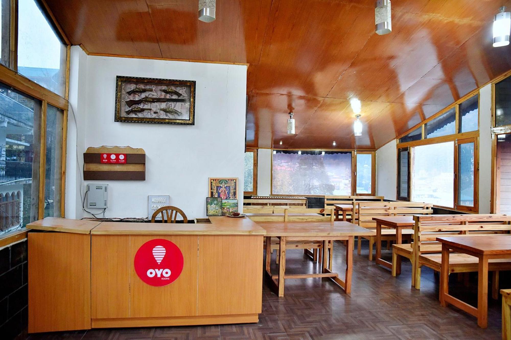Hotel Collection O Whistling Winds Manali (Himachal Pradesh)