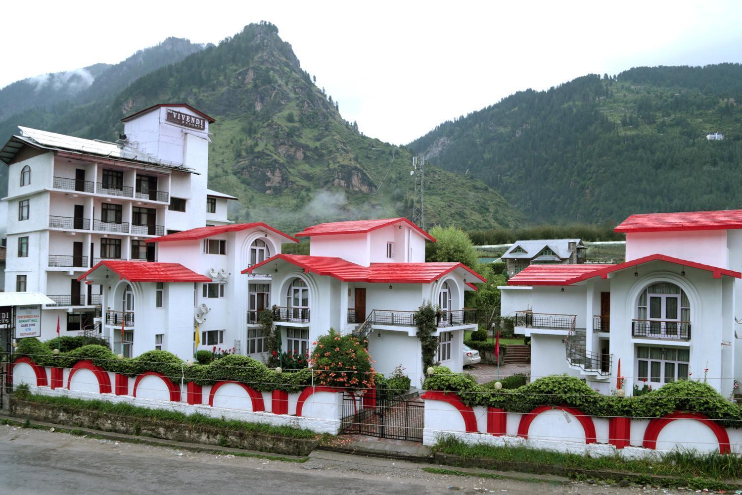 De Vivendi With 35000 Sqft Open Lawn With Bbq 4* Manali (Himachal Pradesh)