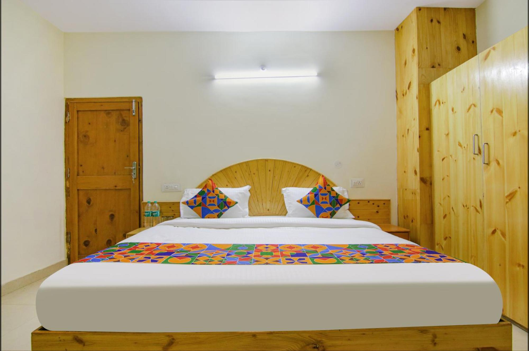 Fabhotel Arigato