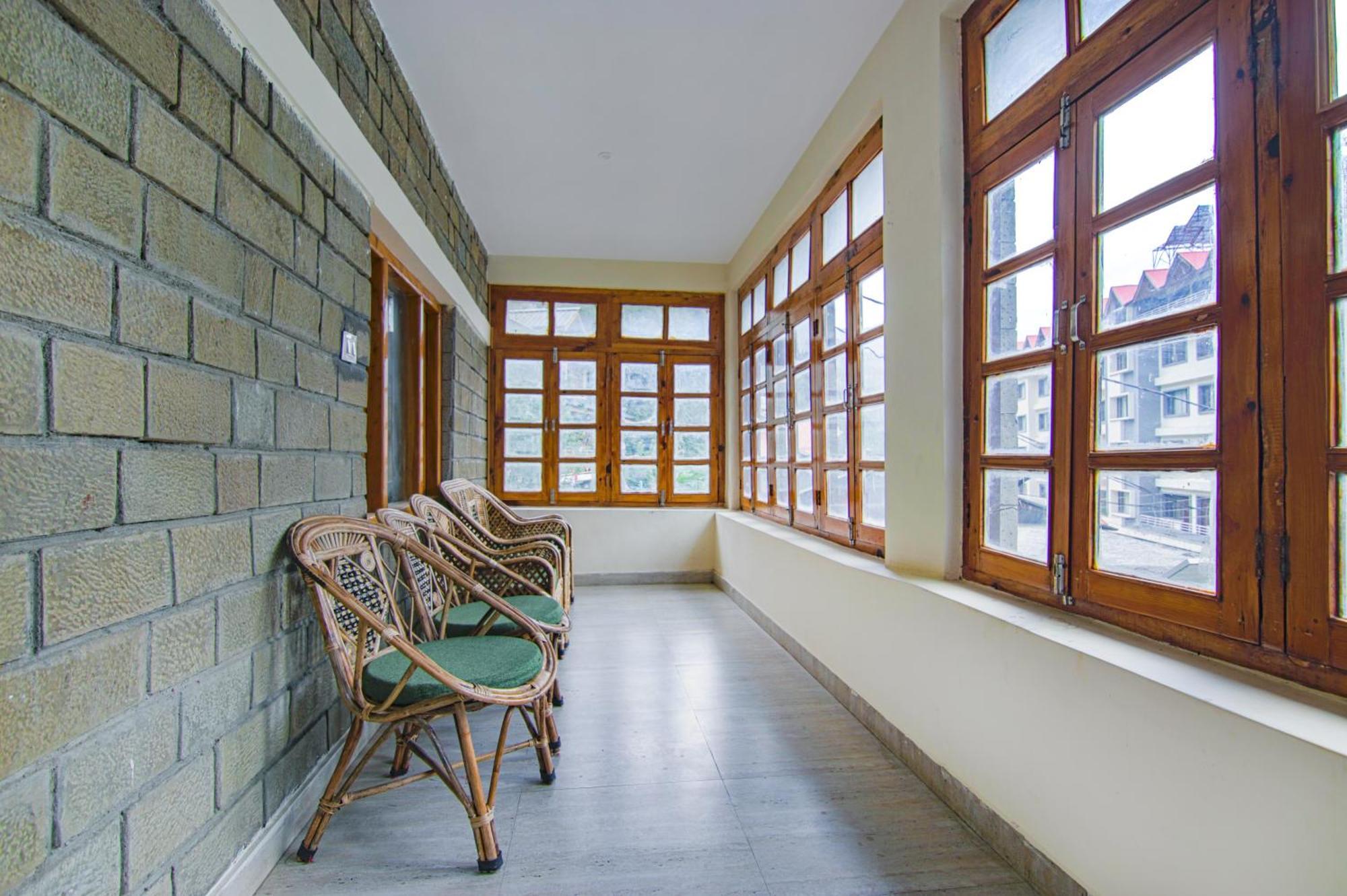 Fabhotel Arigato Bed & Breakfast