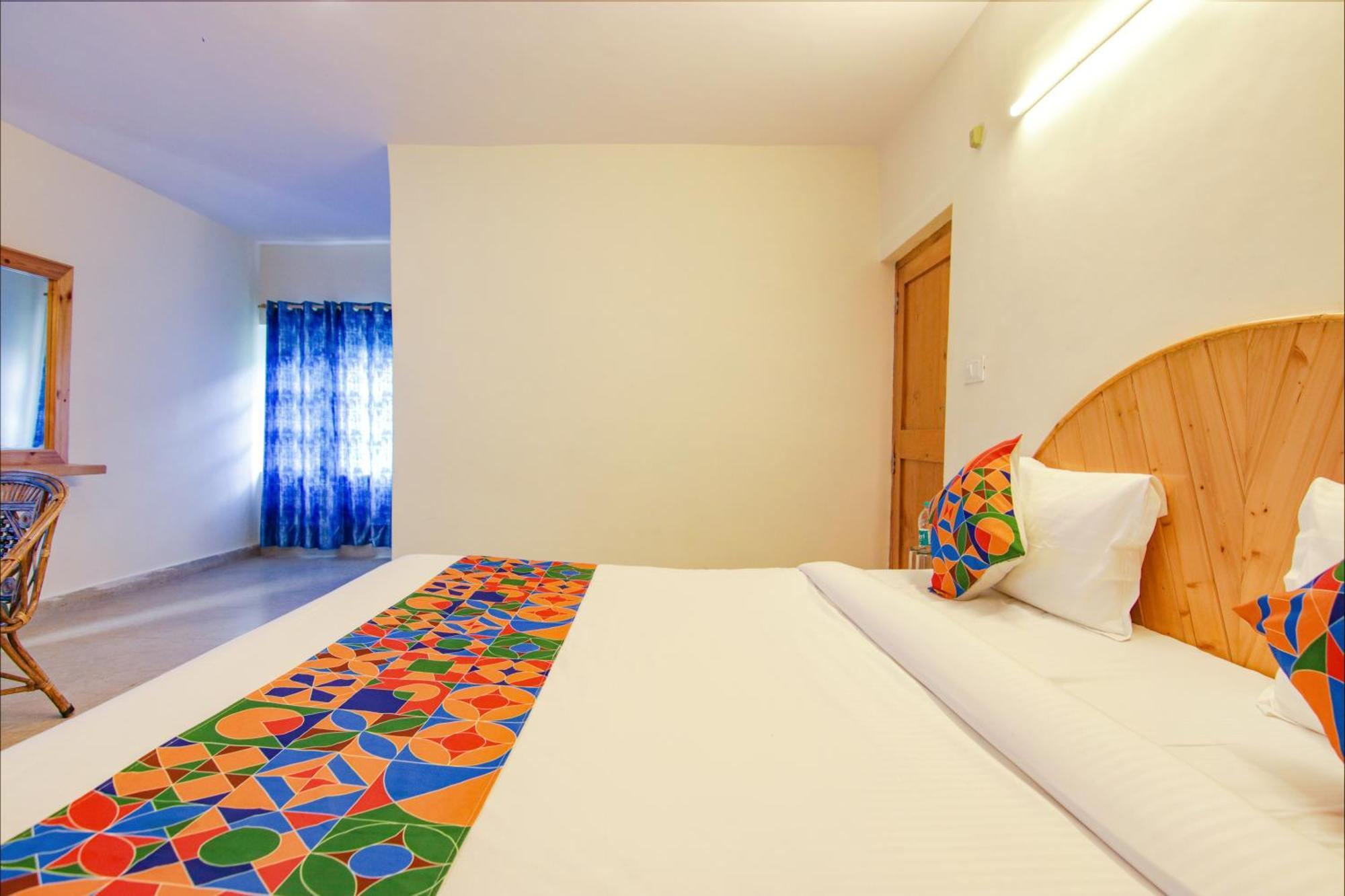 Fabhotel Arigato Manali (Himachal Pradesh)