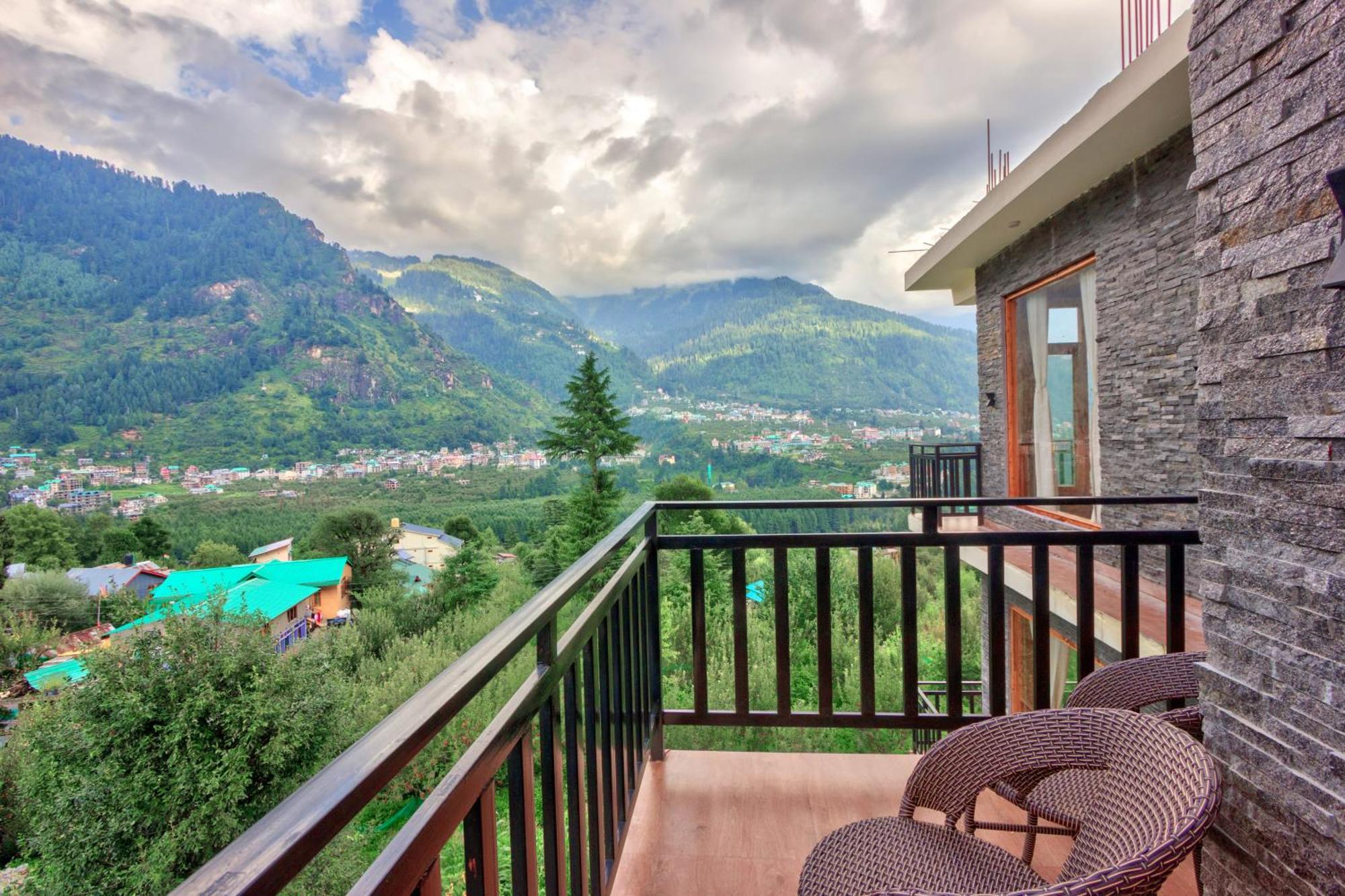 Manor Hotel 3*