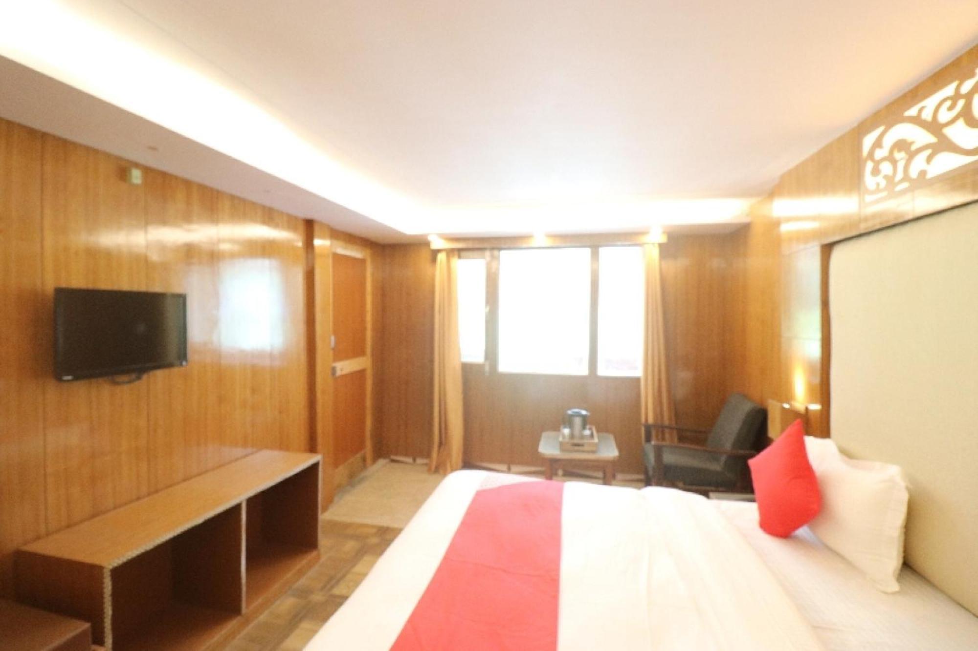 O Beas Regency Hotel