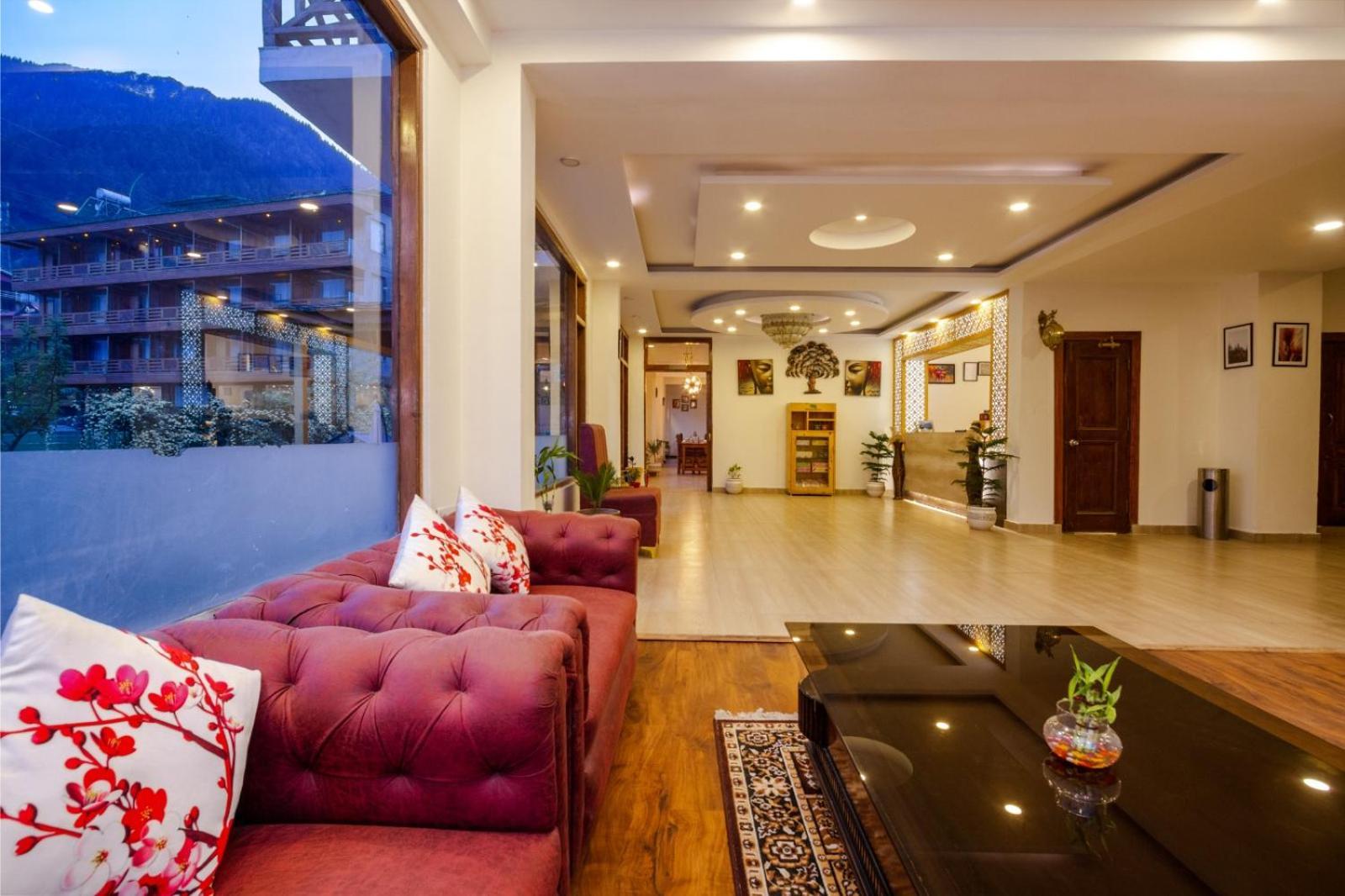 The Spruce Mansion Hotel 3*