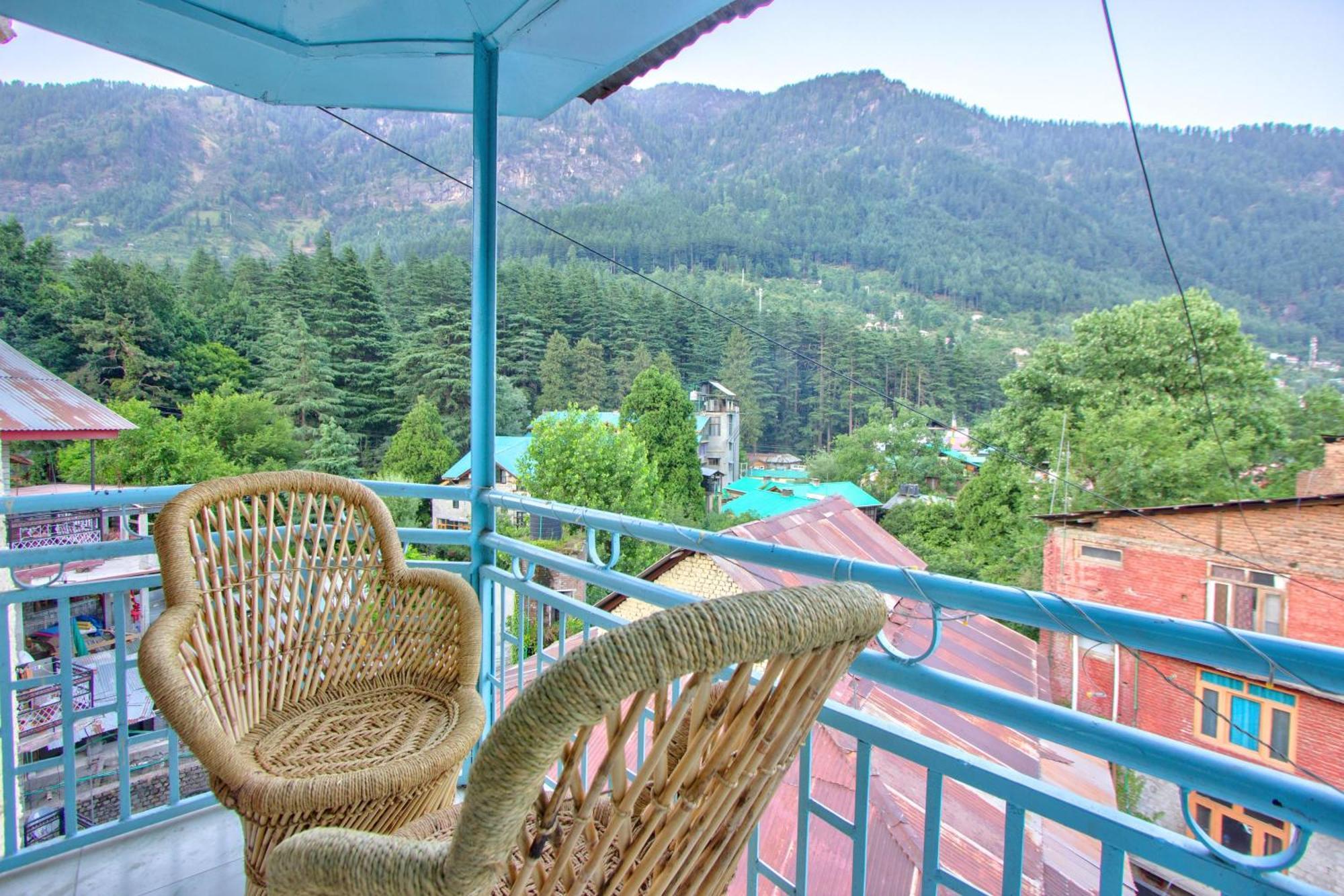 Hotel Royal The Mall Manali (Himachal Pradesh)