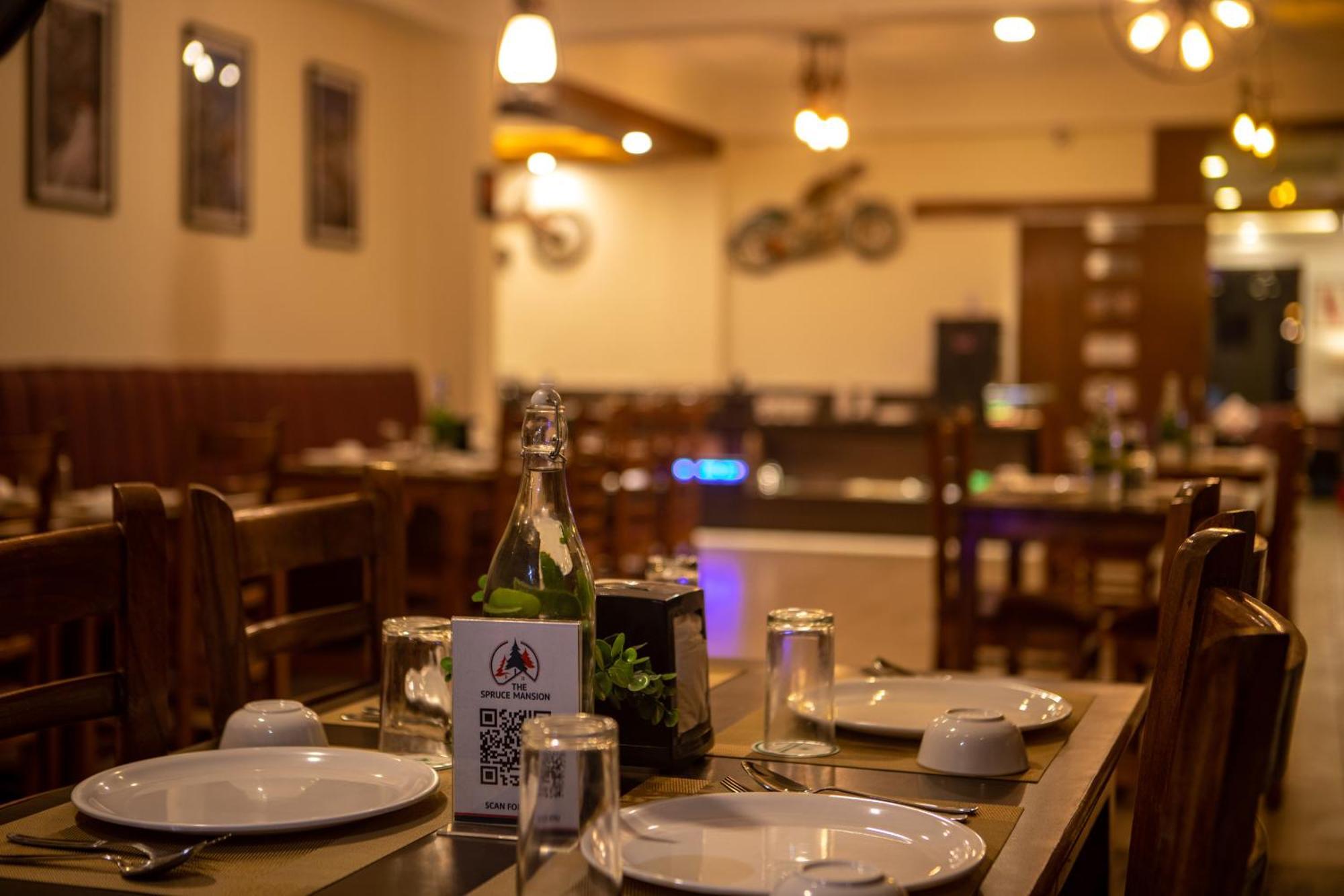 Hotel The Spruce Mansion Manali (Himachal Pradesh)