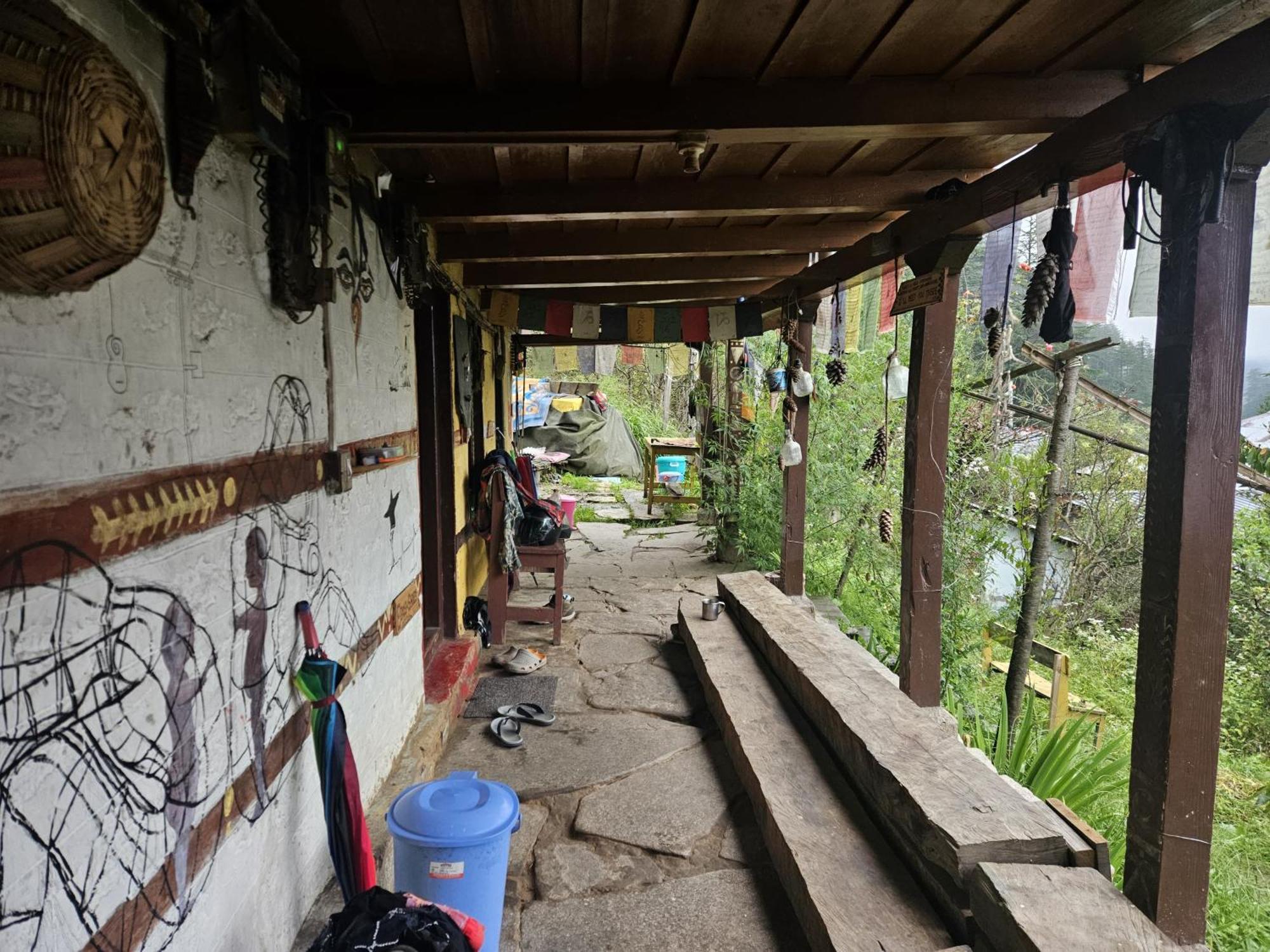 Hostel C6manali *