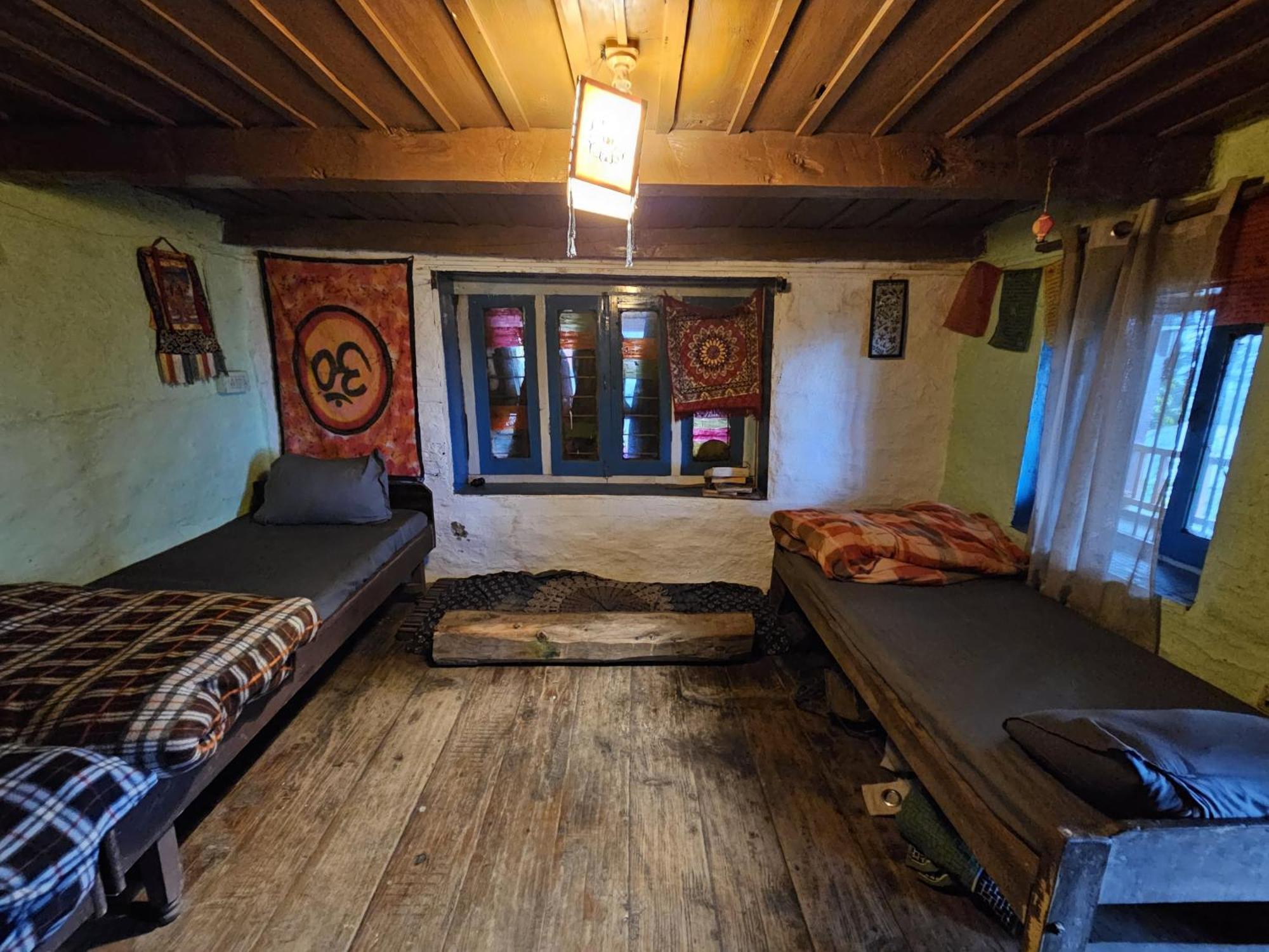 C6manali Hostel Manali (Himachal Pradesh)