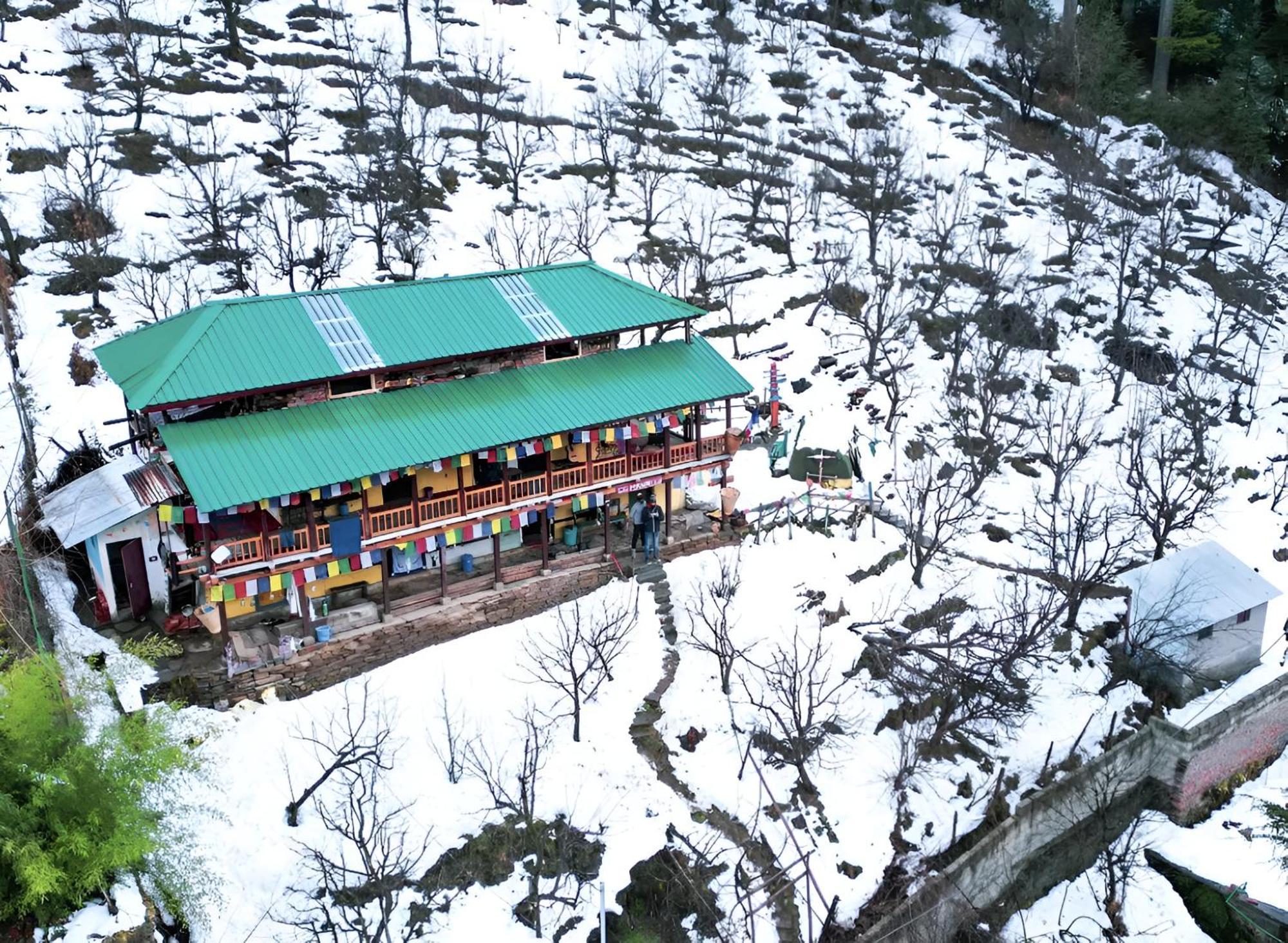 C6manali Hostel *