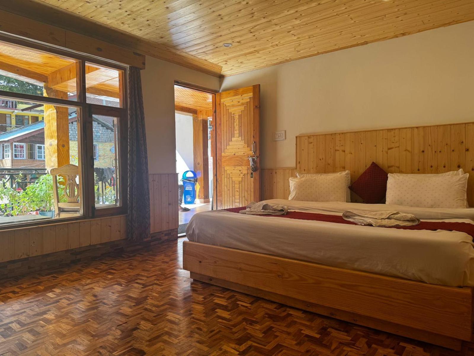 Bed & Breakfast Tiger Manali (Himachal Pradesh)