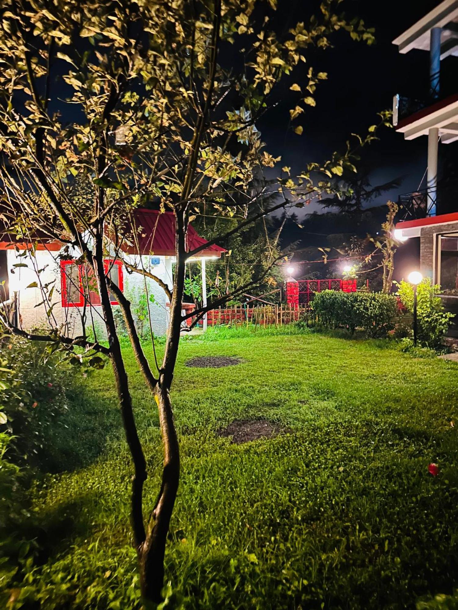 Red House Cafe 2* Manali (Himachal Pradesh)