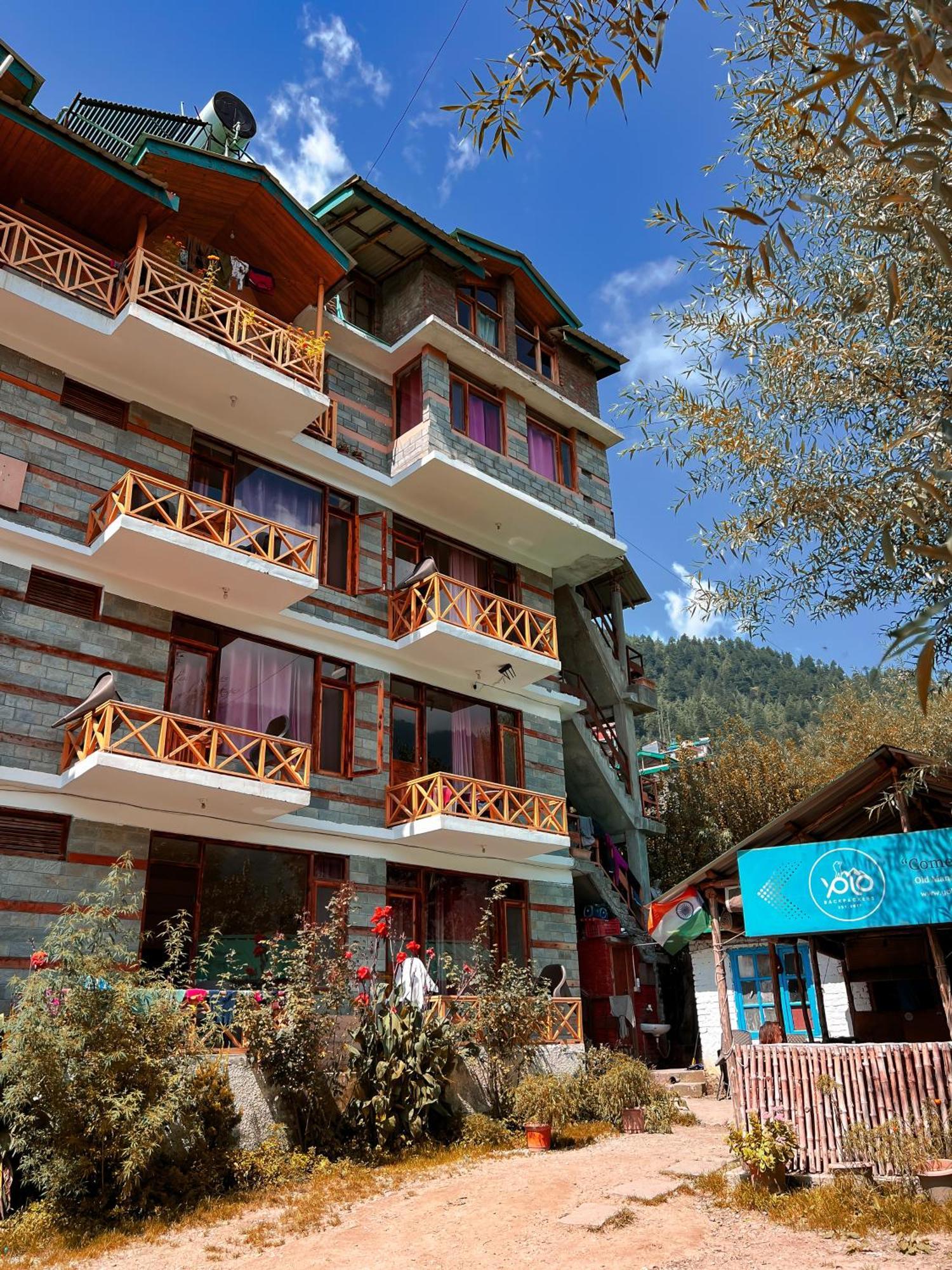 Hostel Yolo Backpackers - Manali (Himachal Pradesh)