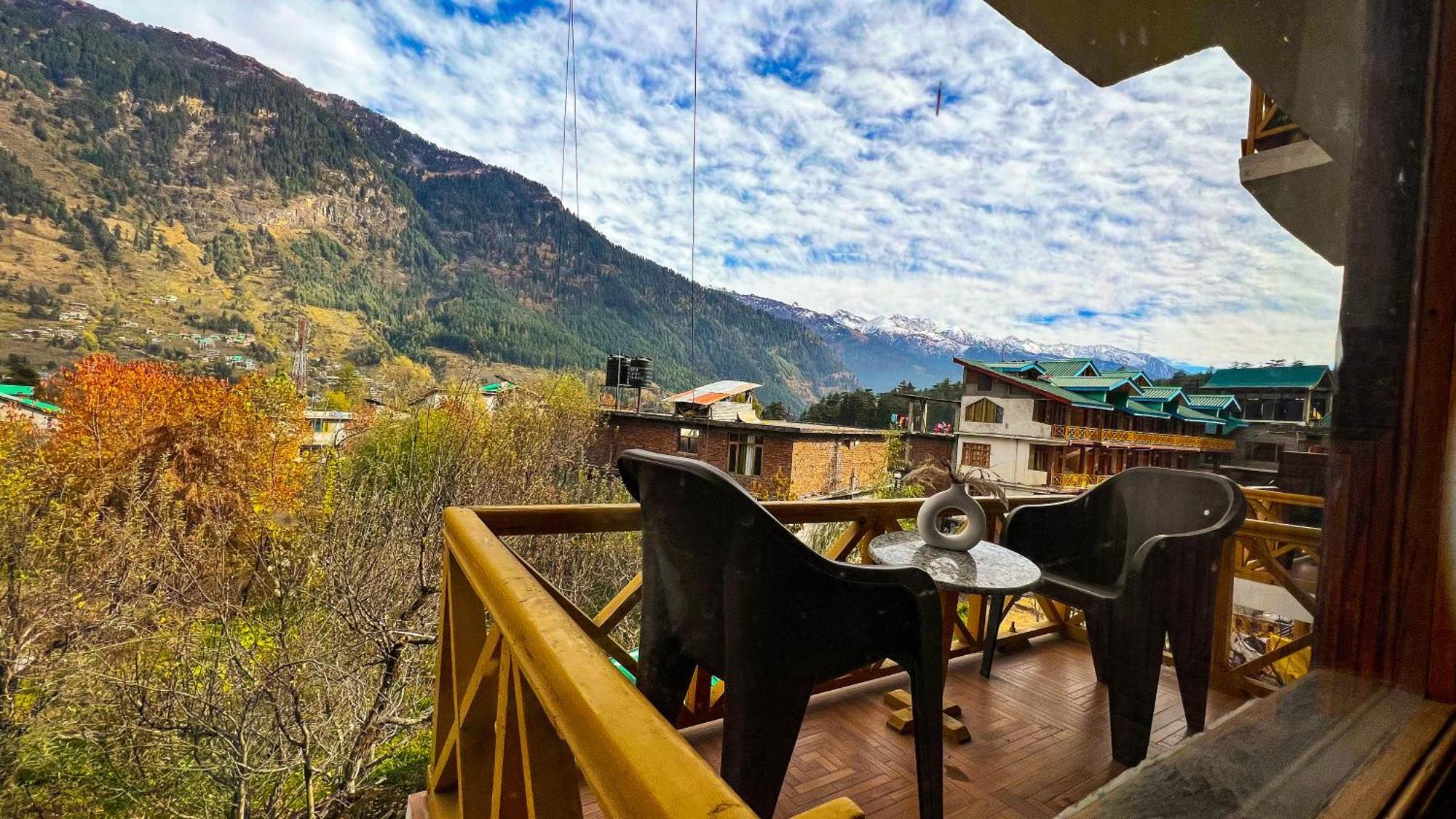 Yolo Backpackers - Hostel Manali (Himachal Pradesh)