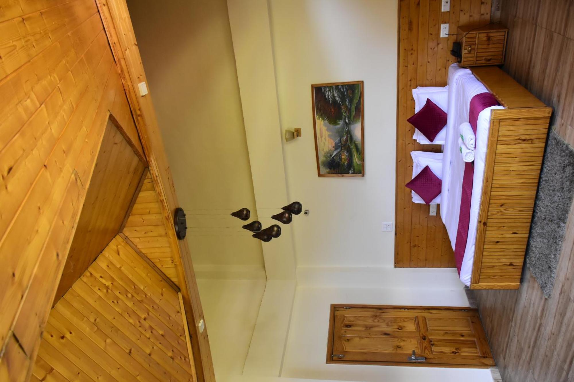Hotel Jamla Manali (Himachal Pradesh)