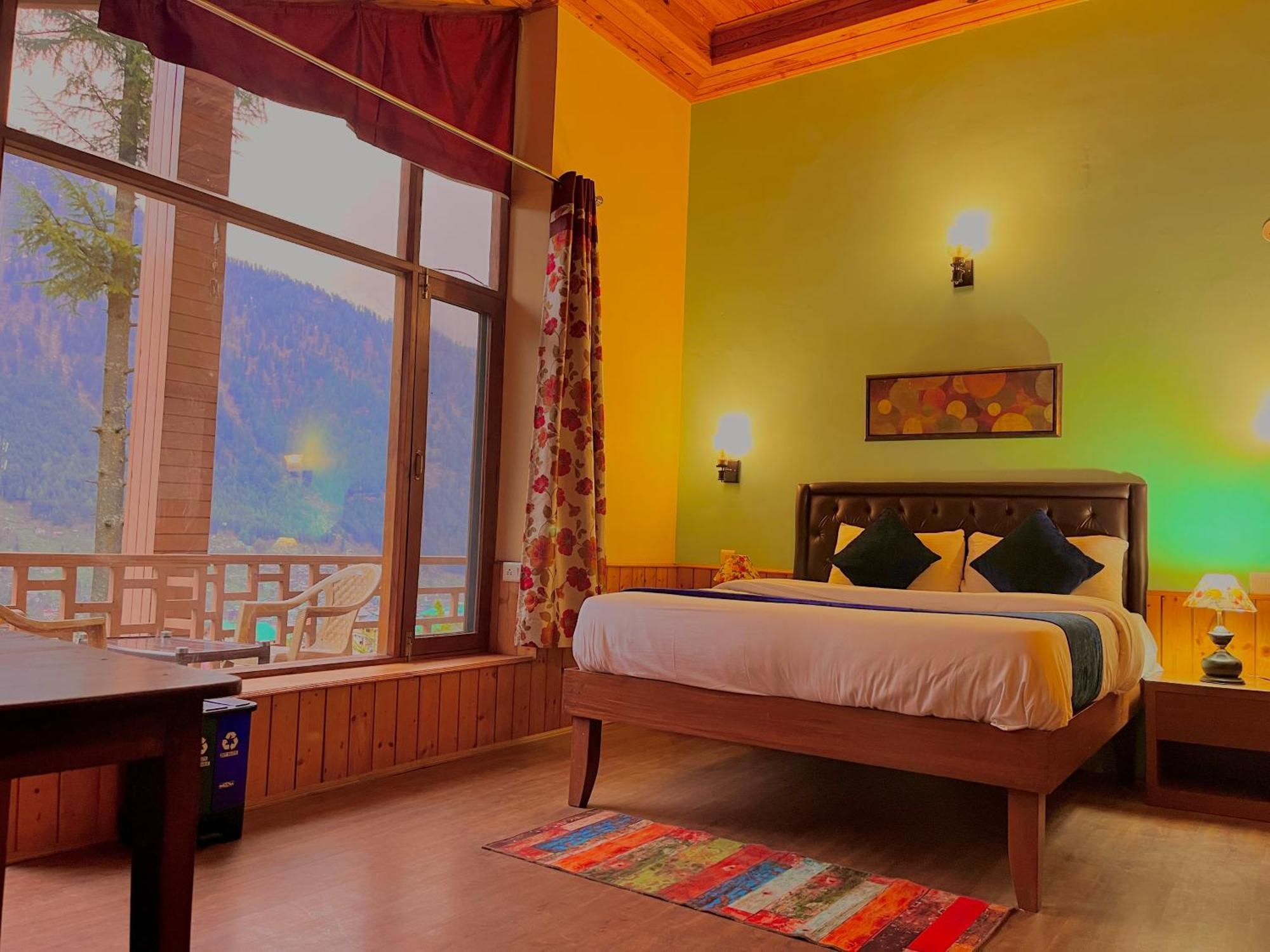 The Manu Emerald # # Selling In # Peaceful Heritage Cozy # Lawn With Bonfire # Awarded Hotel