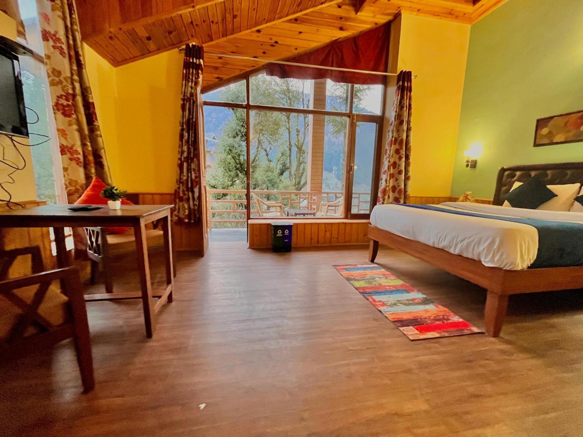 The Manu Emerald # # Selling In # Peaceful Heritage Cozy # Lawn With Bonfire # Awarded 4* Manali (Himachal Pradesh)