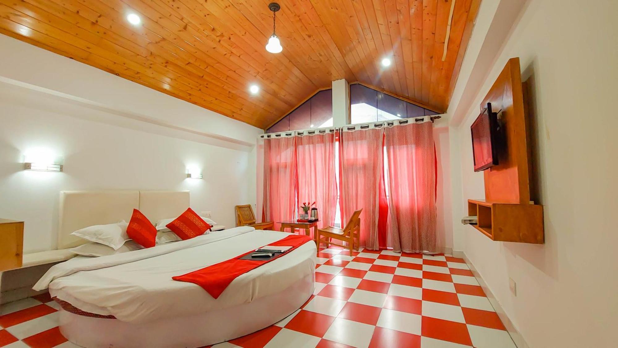 Apartment 4bhkitchen I Mountainview I Pet Friendly I Garden *