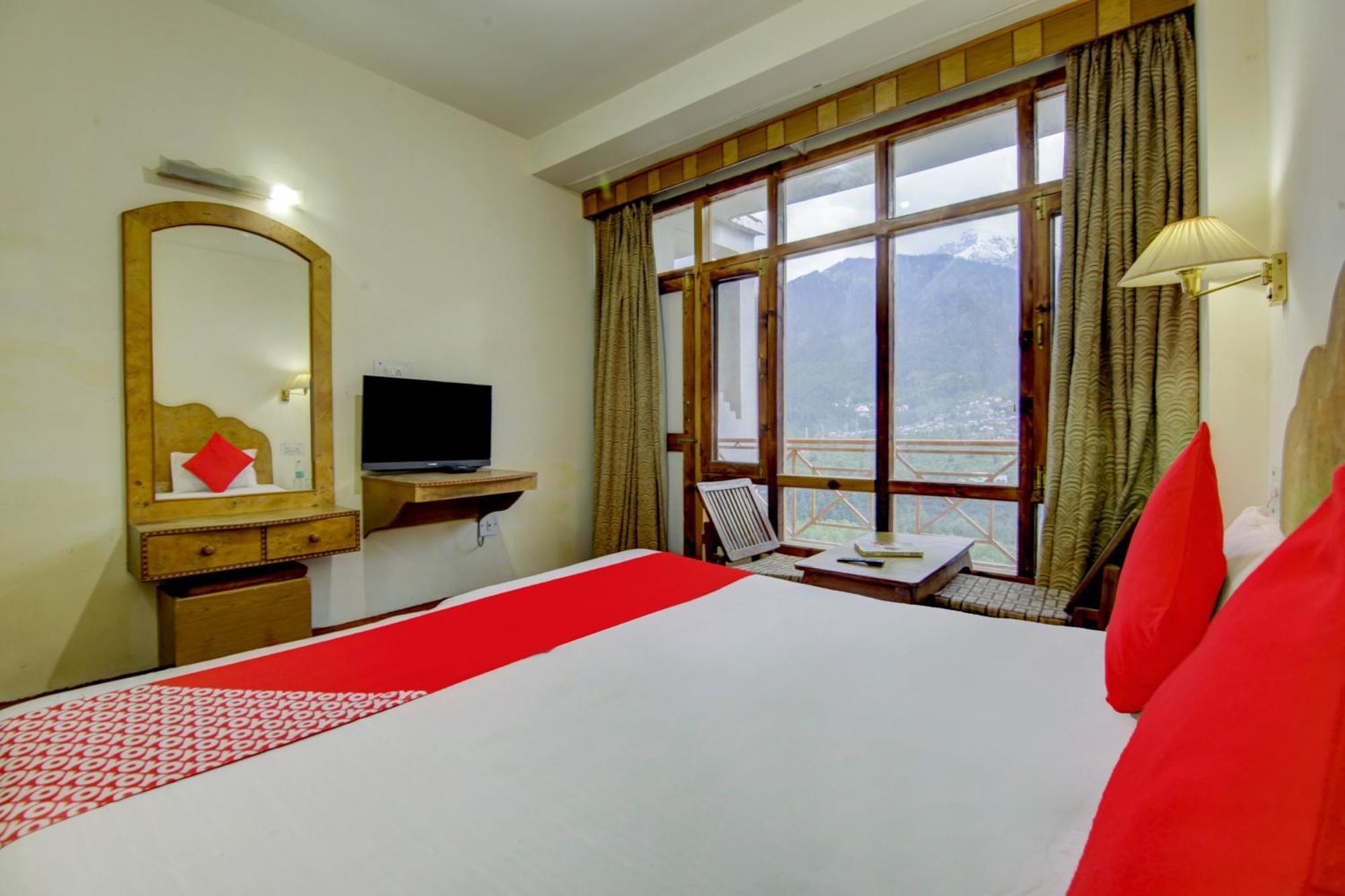 O New Vashisht View Hotel