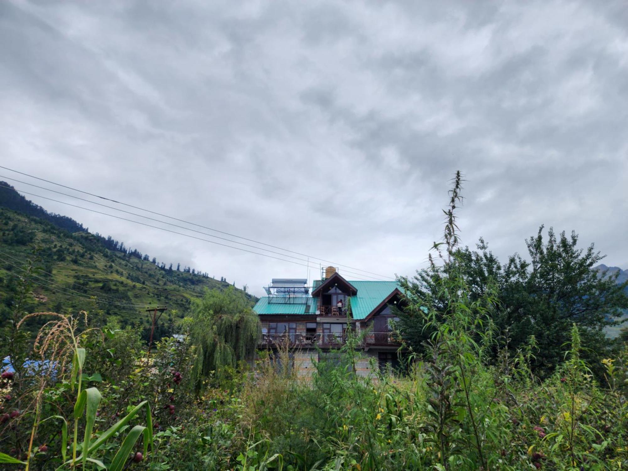 Amaya Retreat *