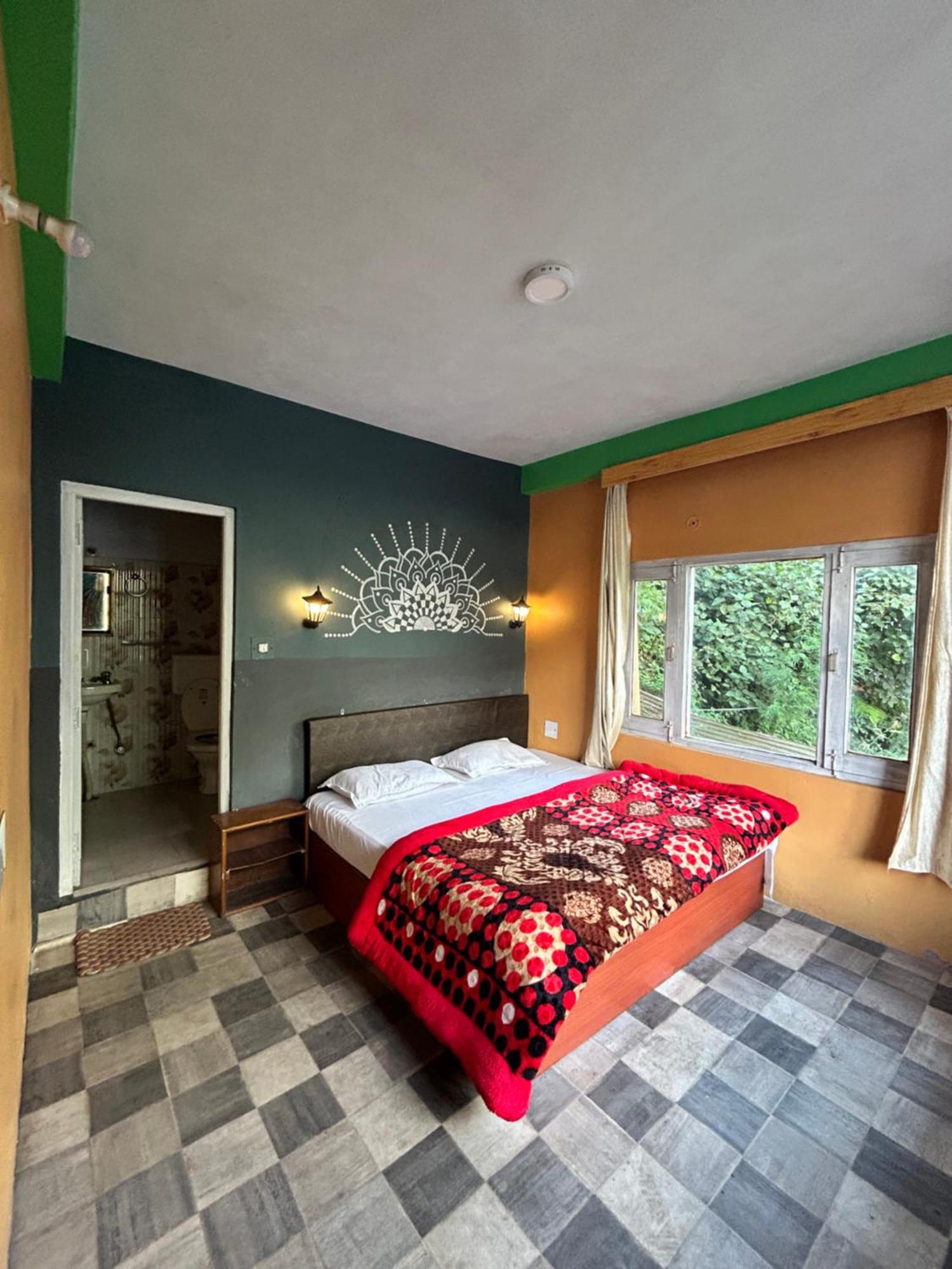 Mohini Classic Hotel, Unwind In The Nature Hotel Manali (Himachal Pradesh)