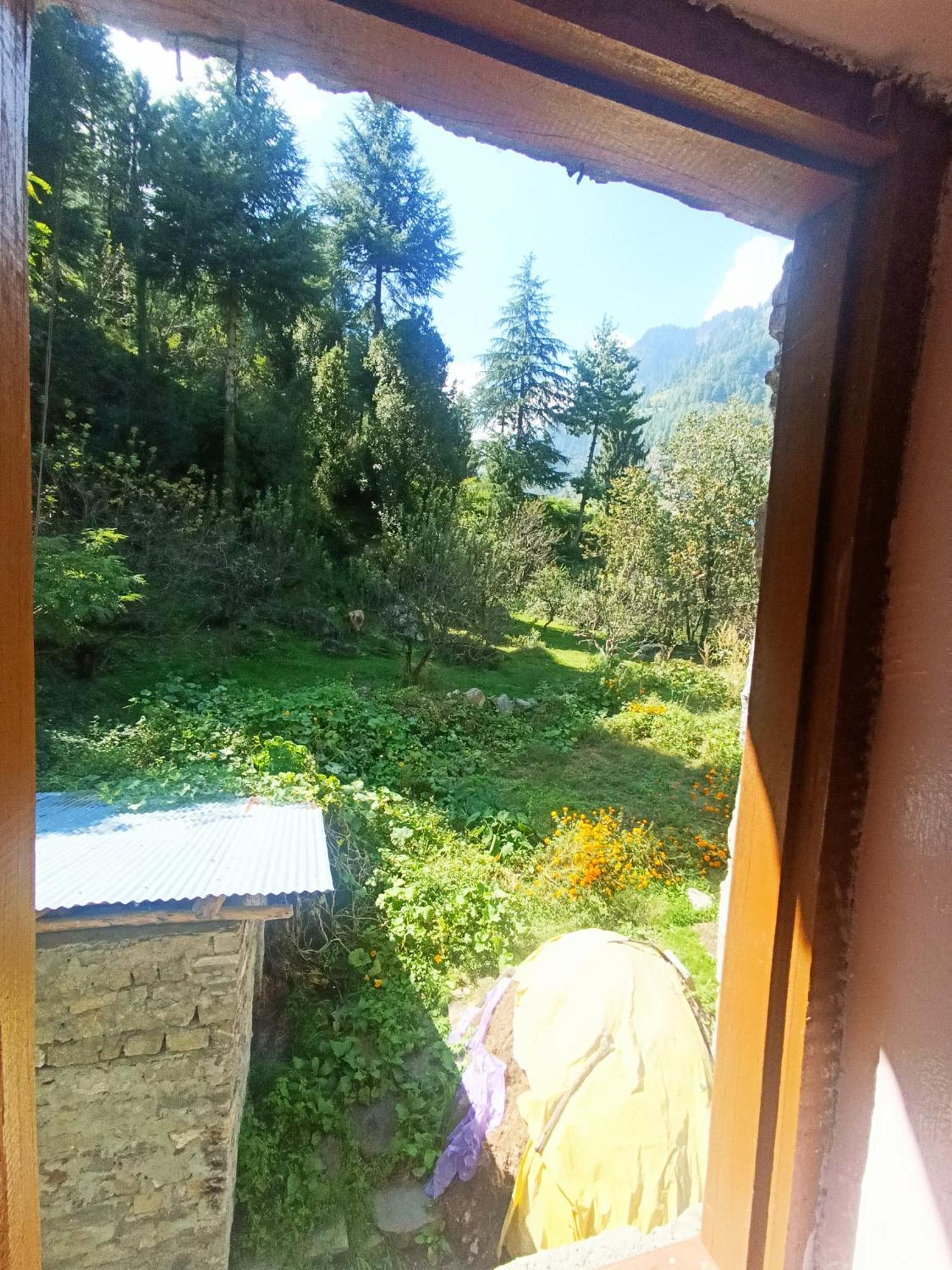 Checkpoint - Path 2 Reforming Thoughts & Hidden Trek's, Explore Srilanka Village Bed & Breakfast Manali (Himachal Pradesh)