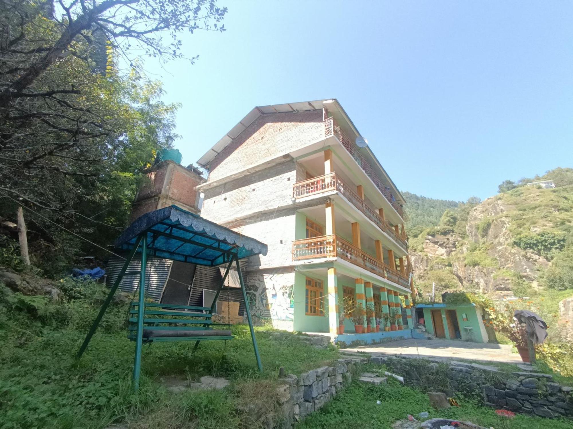 Bed & Breakfast Checkpoint - Path 2 Reforming Thoughts & Hidden Trek's, Explore Srilanka Village Manali (Himachal Pradesh)