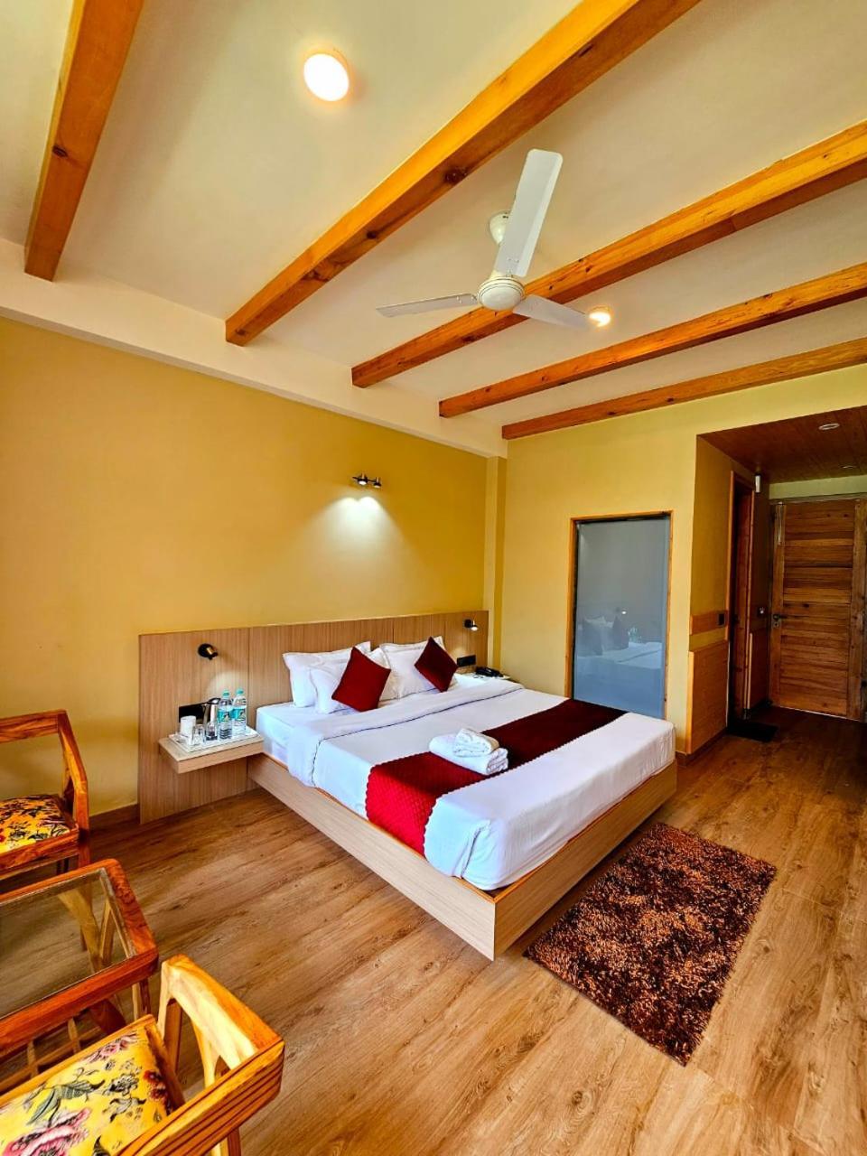 Hotel Meraki Khang