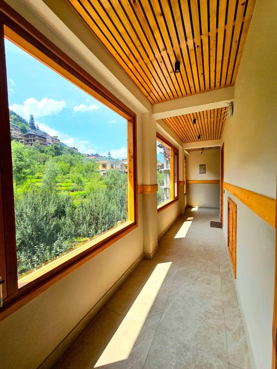 Hotel Meraki Khang 3*