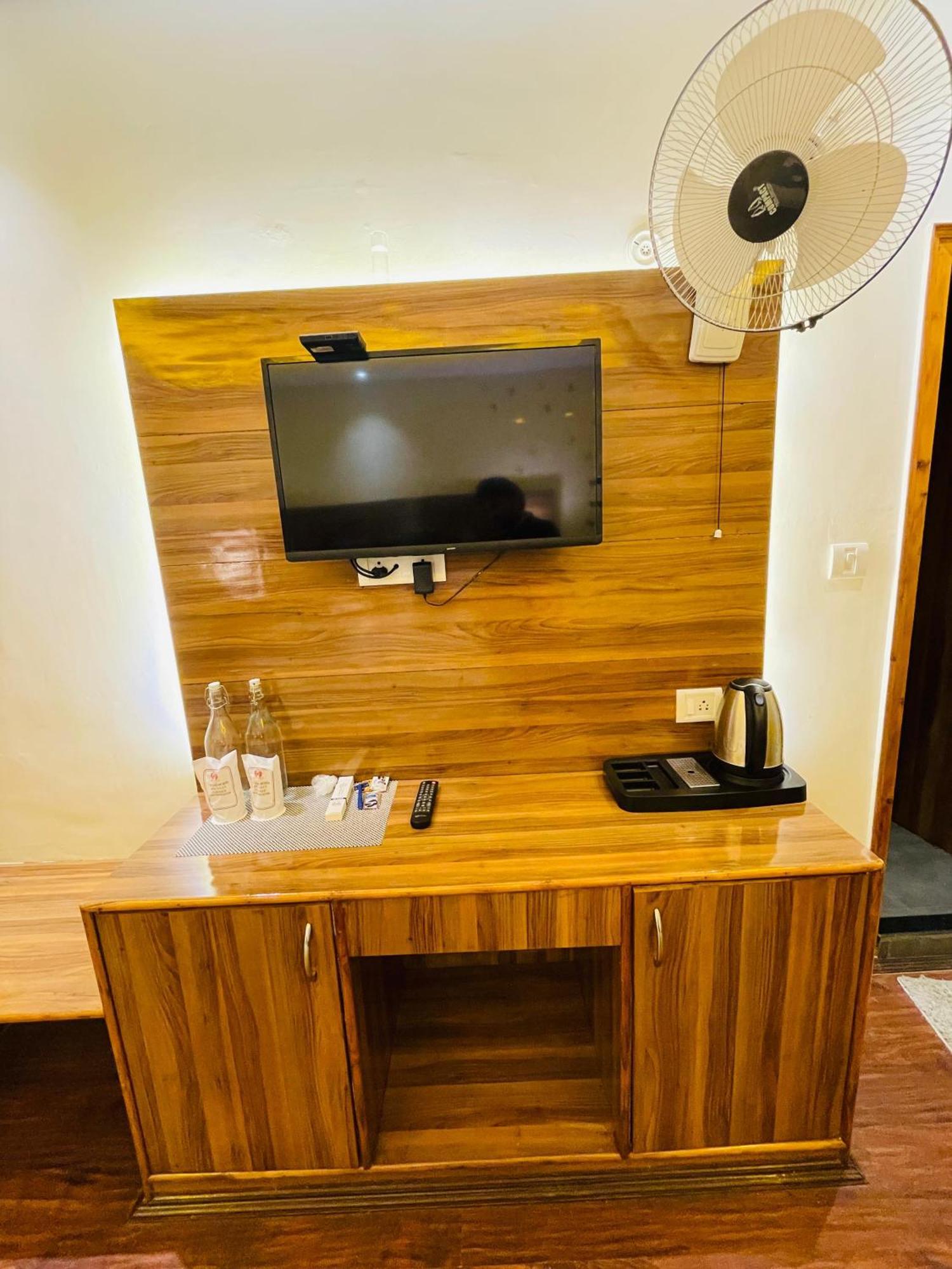 Amrit Hotel