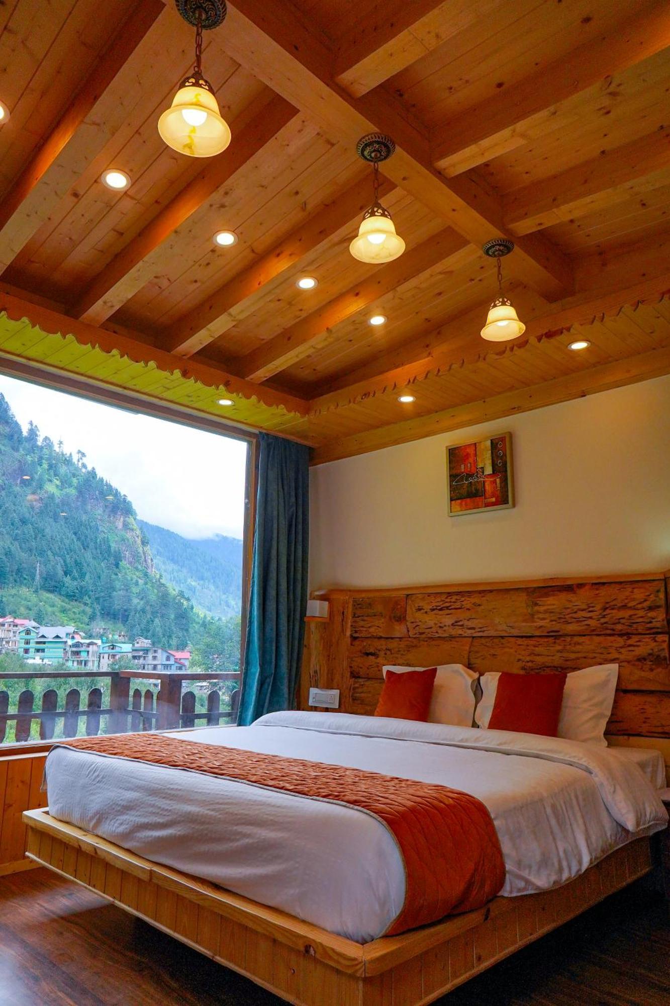 Hotel The Genial Mount, *
