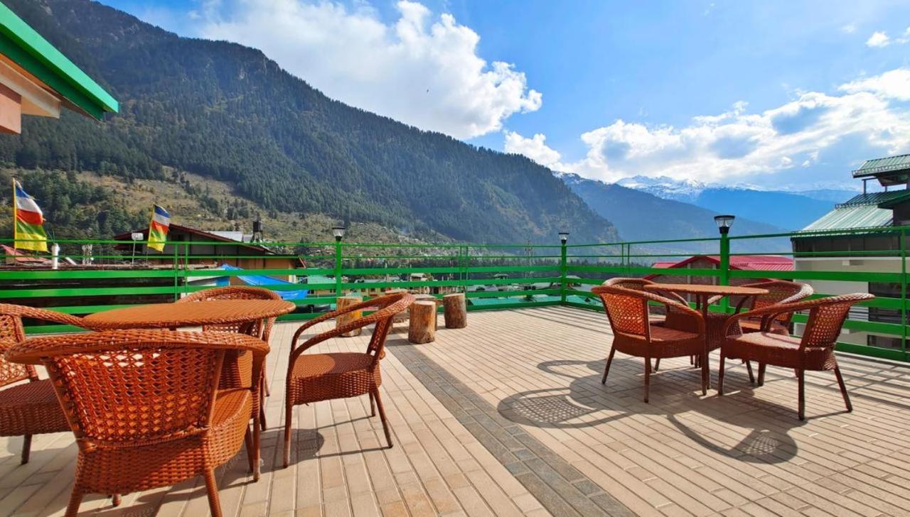 Vista - Centrally Heated ! Air Cooled ! - Managed By The Four Season ! Close To Mall Road Hotel Manali (Himachal Pradesh)