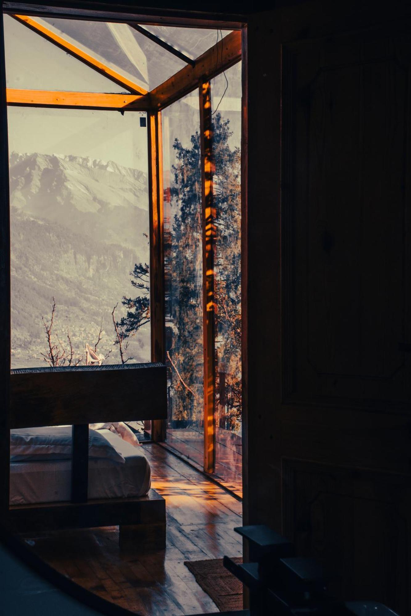 Cove The Glass House Farm stay Manali (Himachal Pradesh)