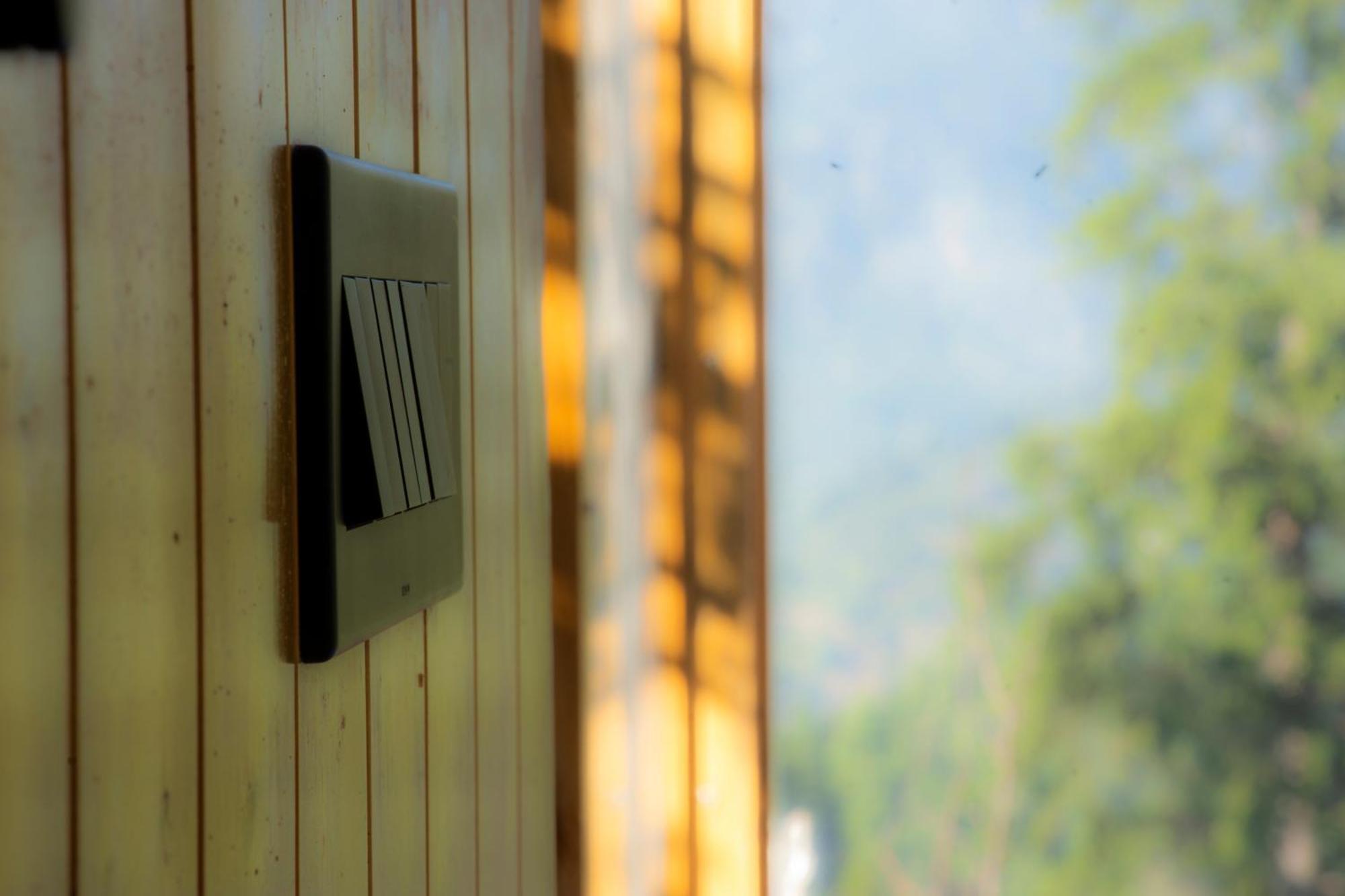Farm stay Cove The Glass House Manali (Himachal Pradesh)
